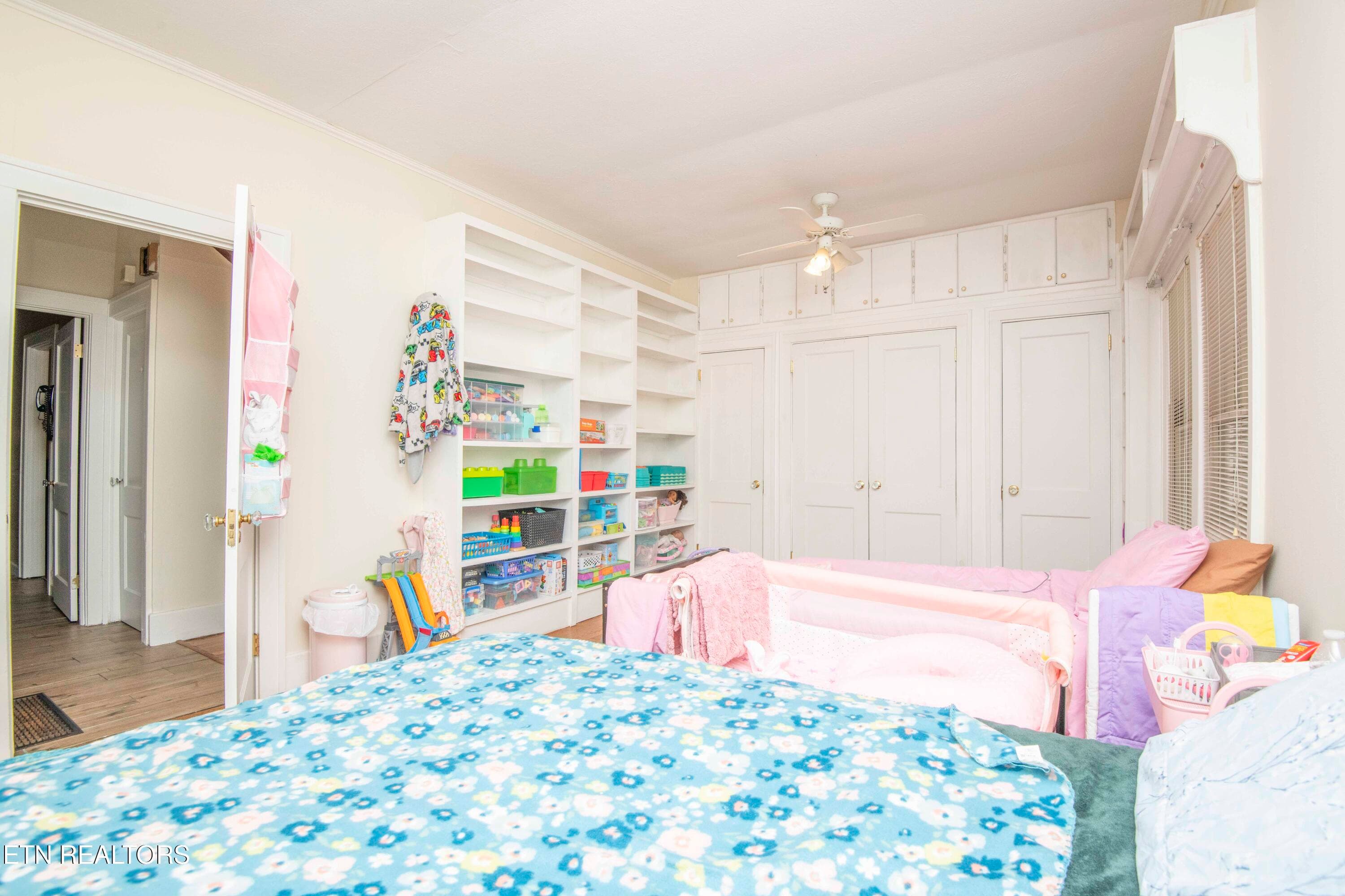 bed 2_1 - 17761 Alberta St, Oneida, TN 37841