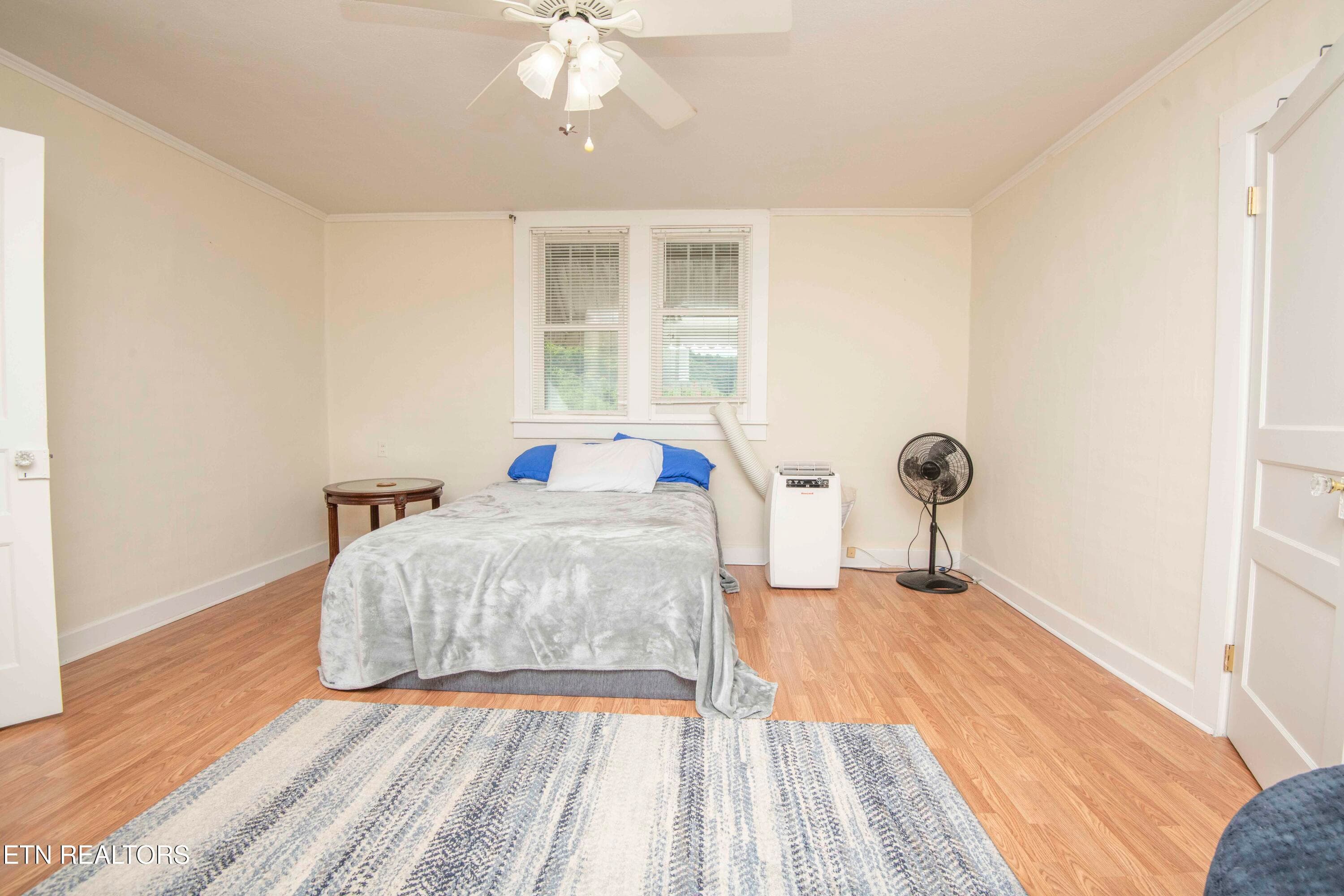 bed 2_1 - 17761 Alberta St, Oneida, TN 37841