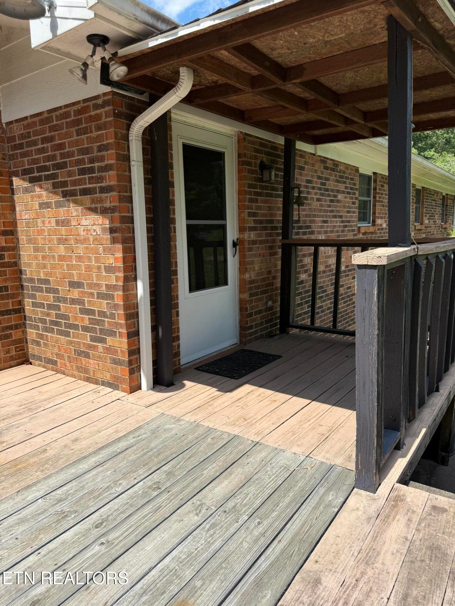 IMG_5405 (1) - 4544 N Wildwood Rd, Maryville, TN 37804