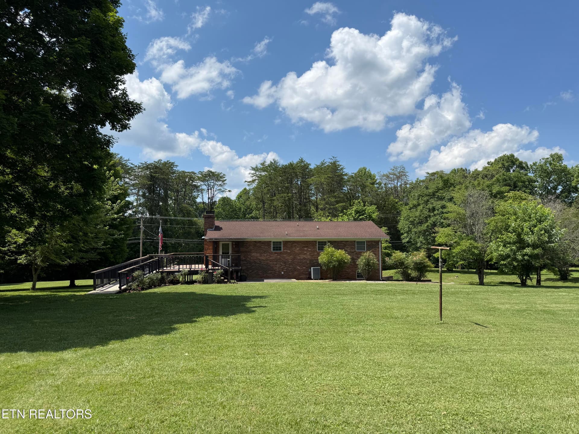 IMG_5419 (1) - 4544 N Wildwood Rd, Maryville, TN 37804