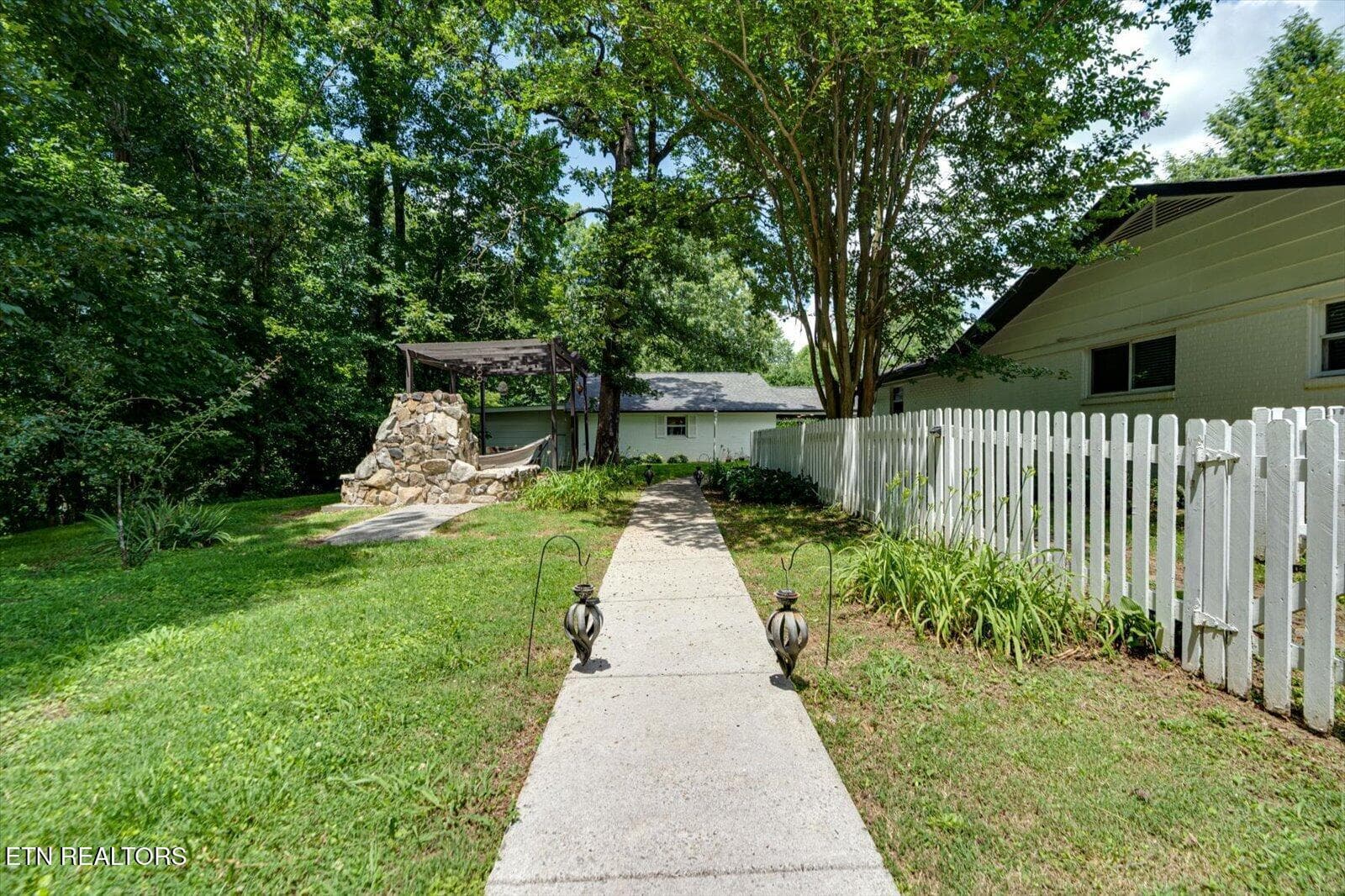 42-134 Co Rd 25-42 - 134 County Road 25, Riceville, TN 37370