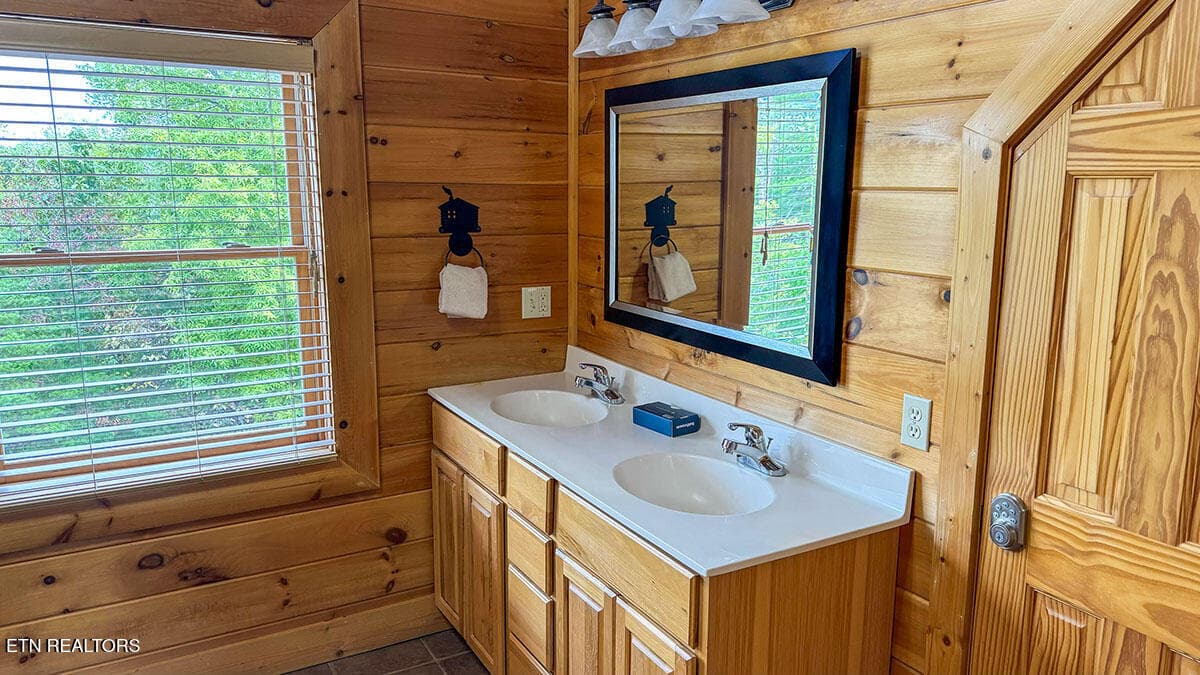 rental-cabin-15 - 1352 Timberwolf Way, Sevierville, TN 37876