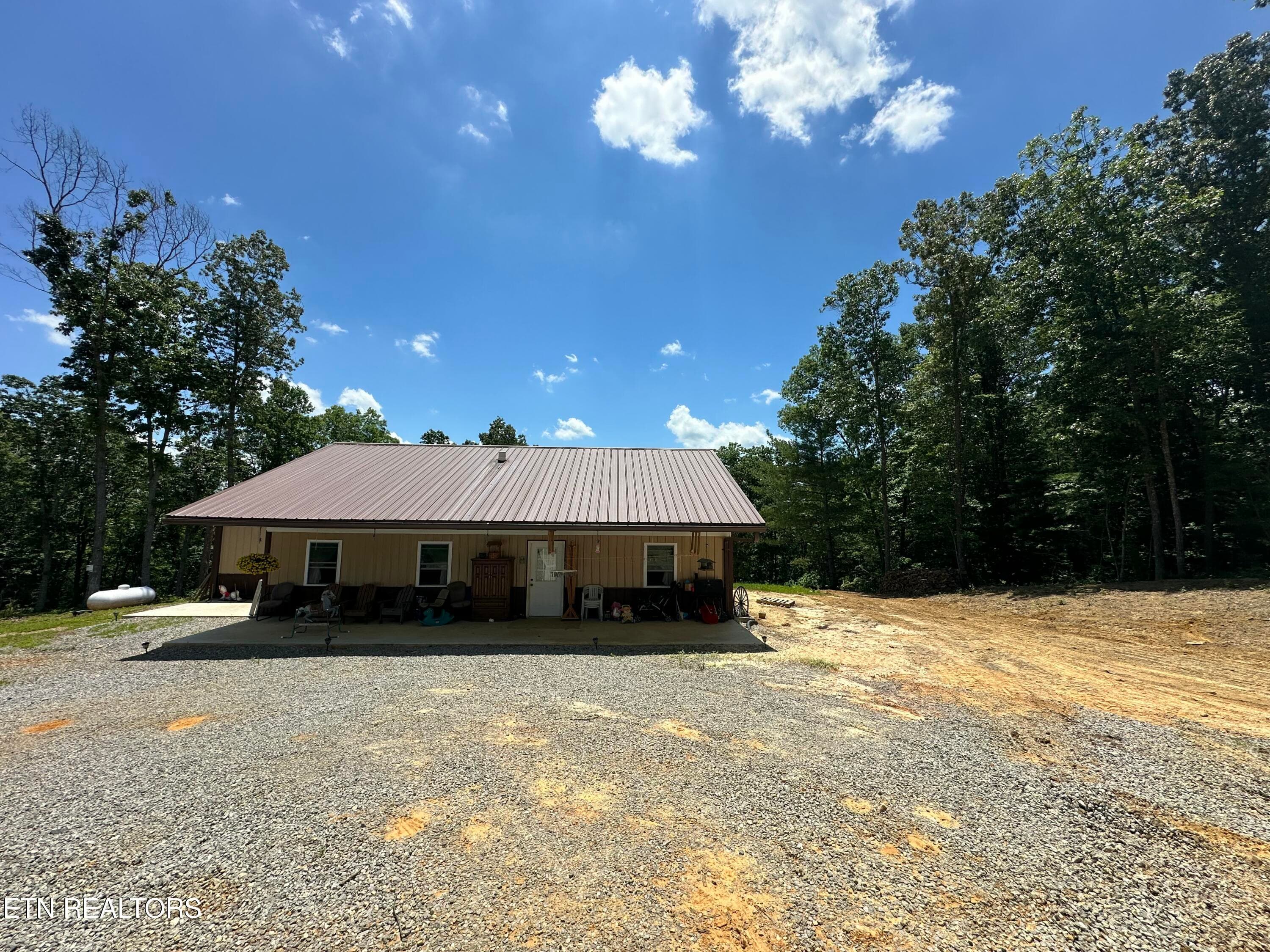 IMG_2098 - 1561 Coon Hollow Rd, Sunbright, TN 37872, Sunbright