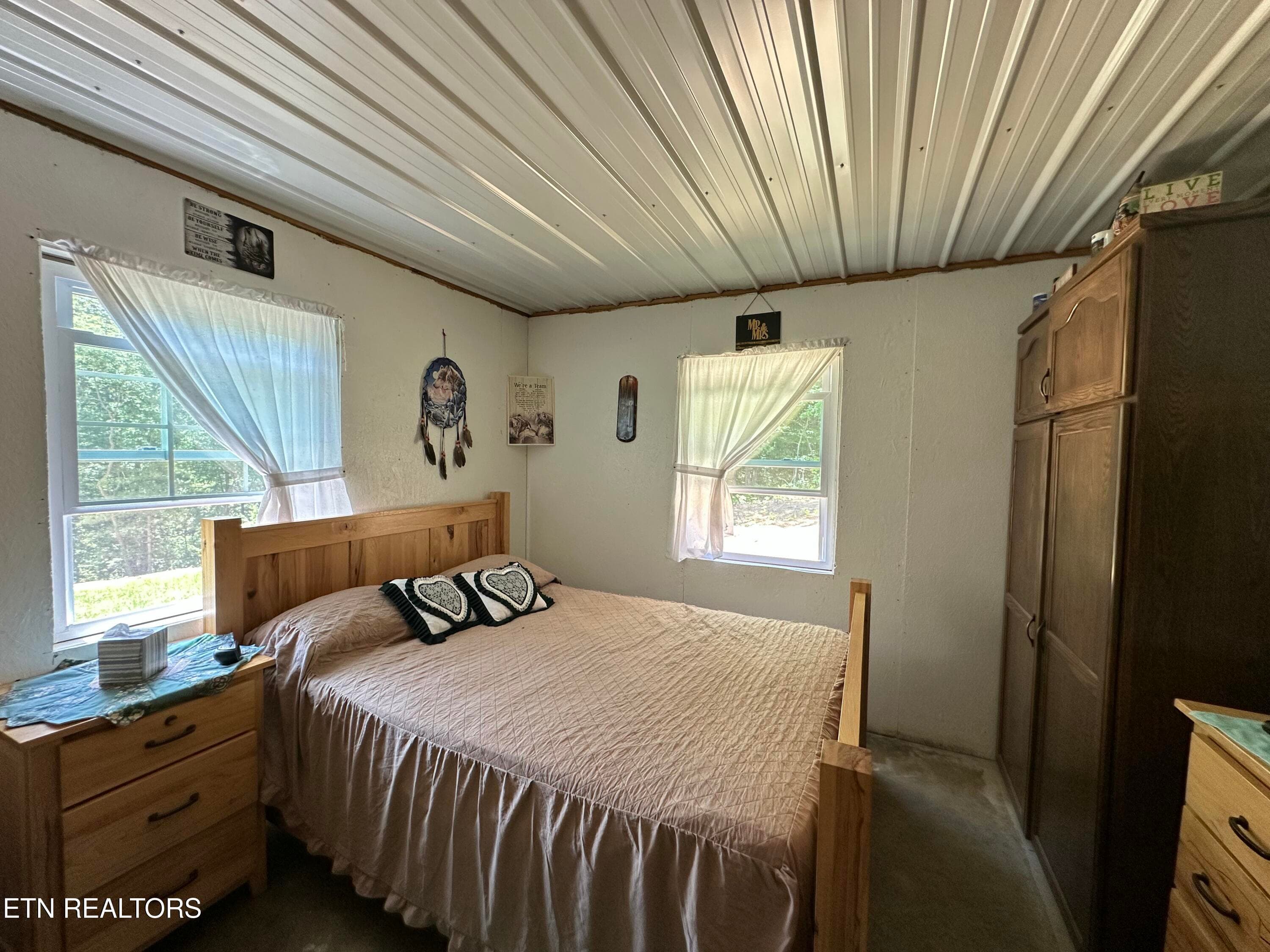 IMG_2119 - 1561 Coon Hollow Rd, Sunbright, TN 37872, Sunbright