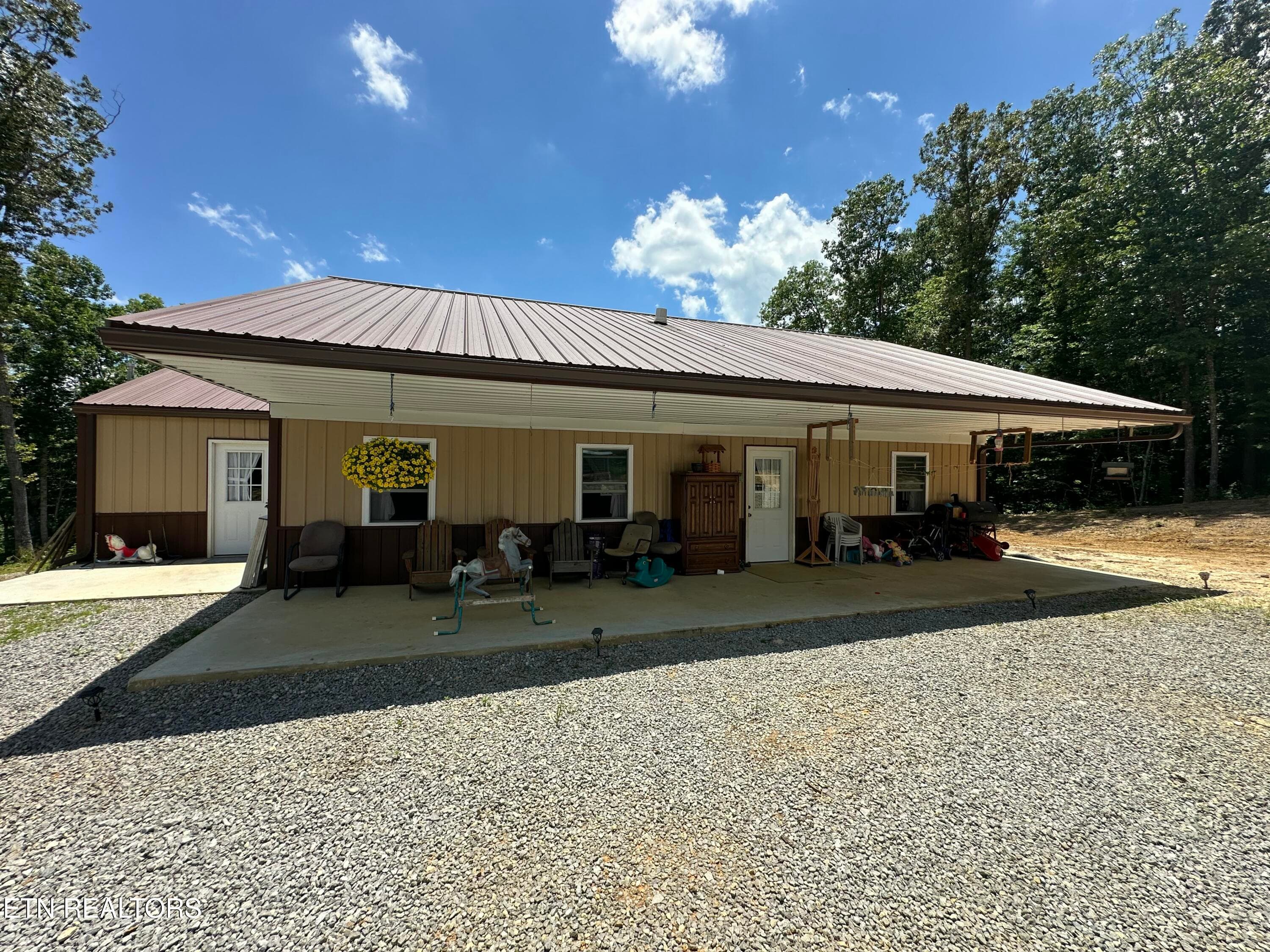 IMG_2140 - 1561 Coon Hollow Rd, Sunbright, TN 37872, Sunbright