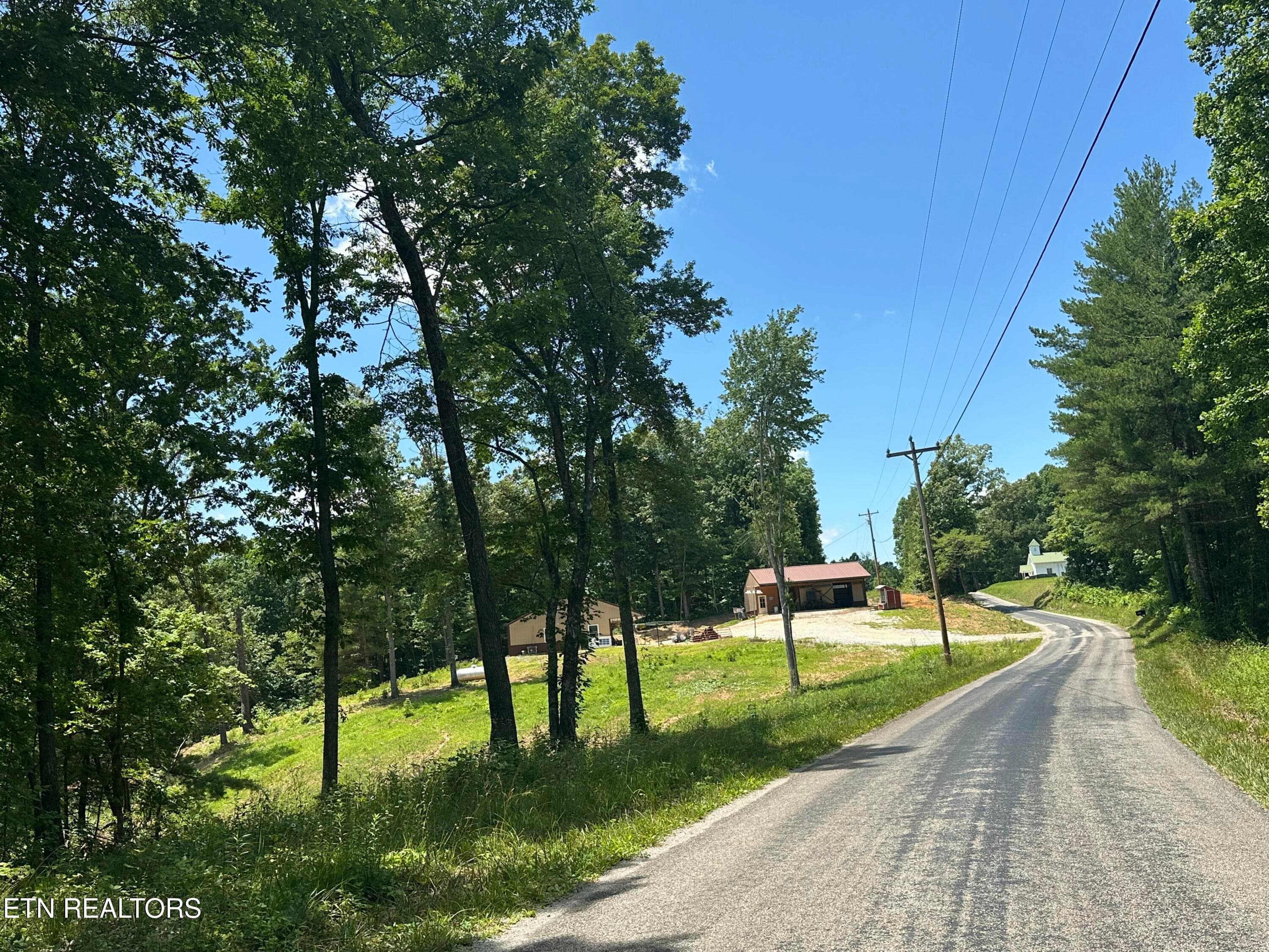 IMG_2142 - 1561 Coon Hollow Rd, Sunbright, TN 37872, Sunbright