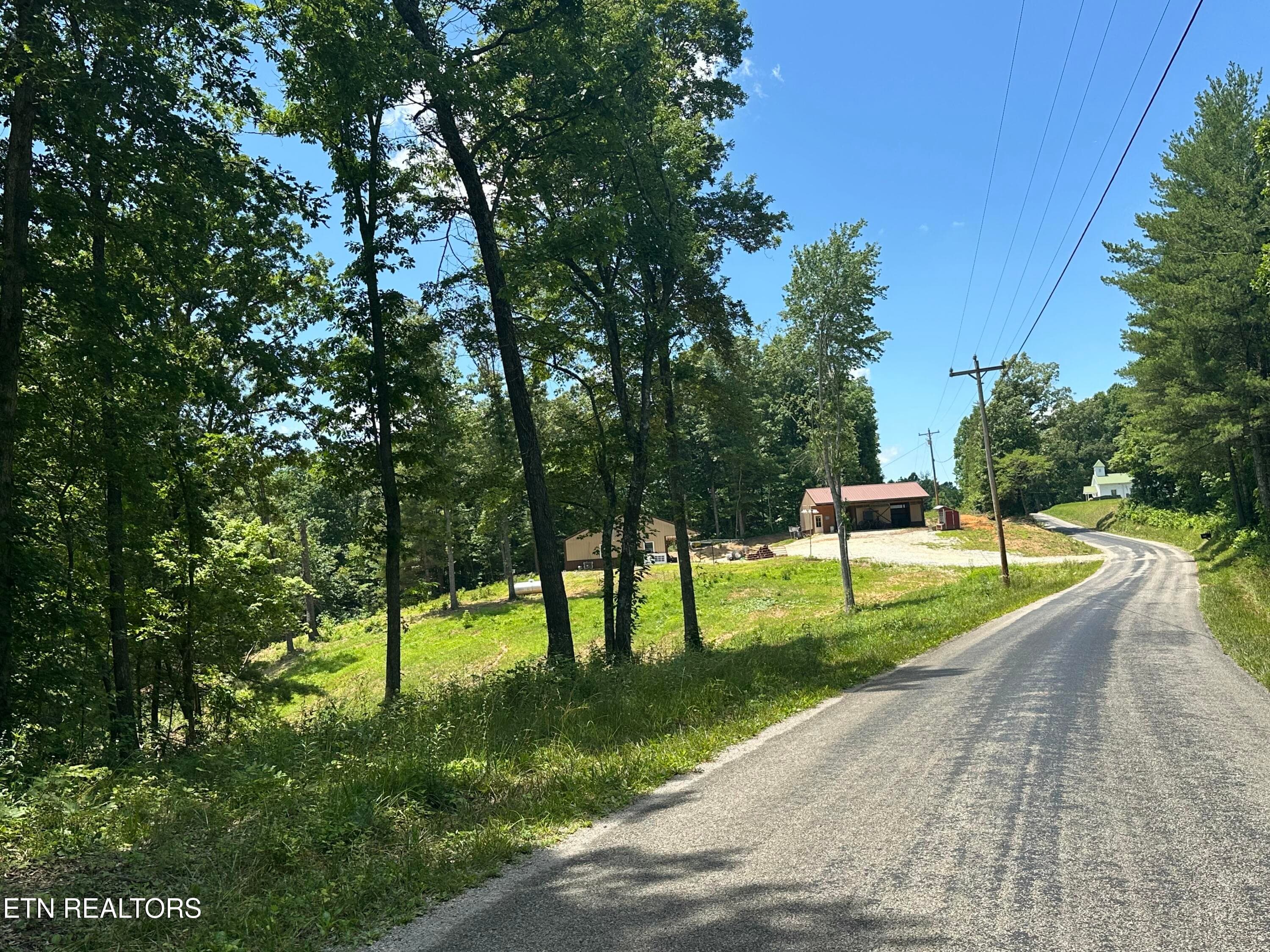 IMG_2143 - 1561 Coon Hollow Rd, Sunbright, TN 37872, Sunbright