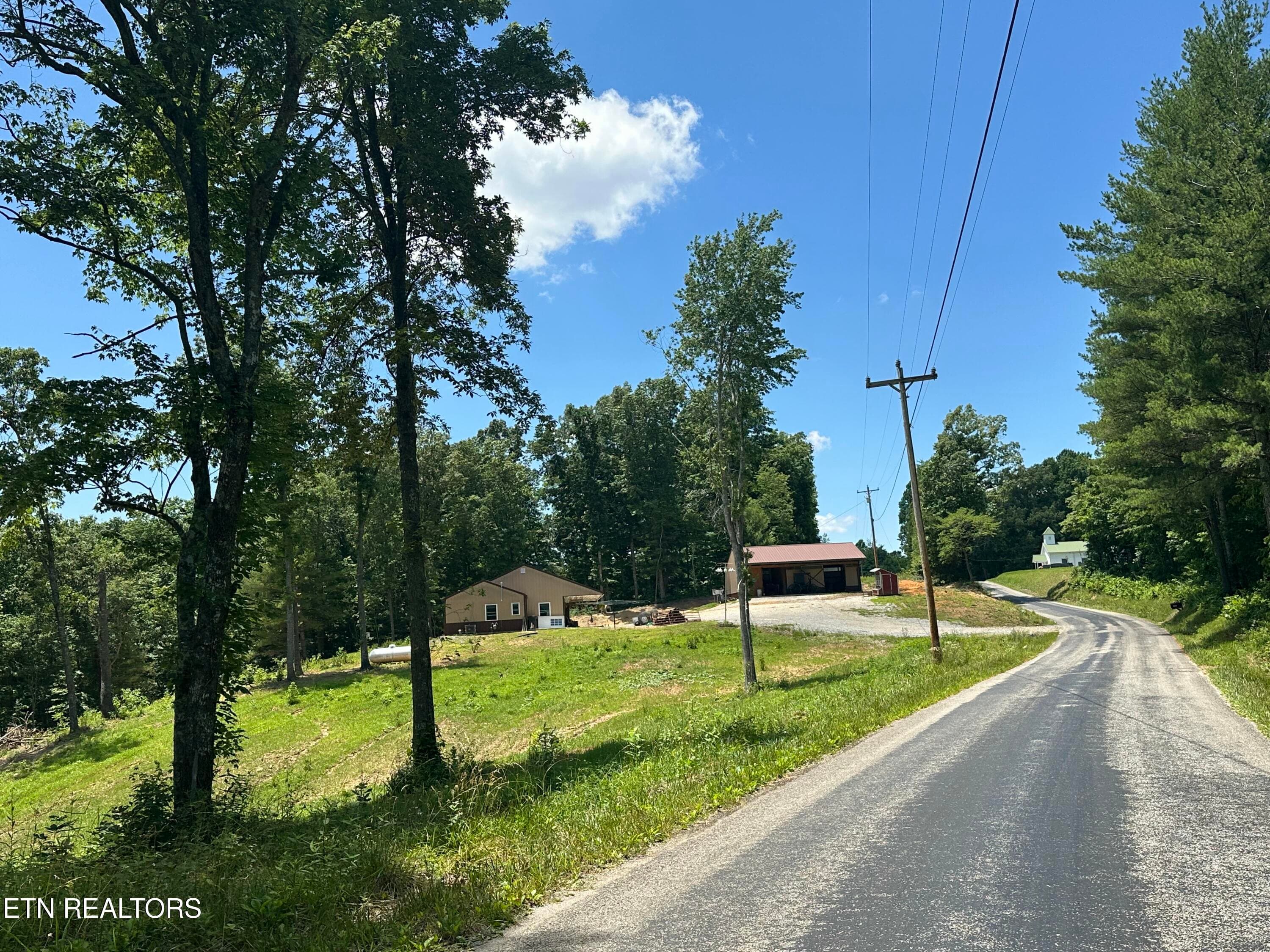 IMG_2144 - 1561 Coon Hollow Rd, Sunbright, TN 37872, Sunbright