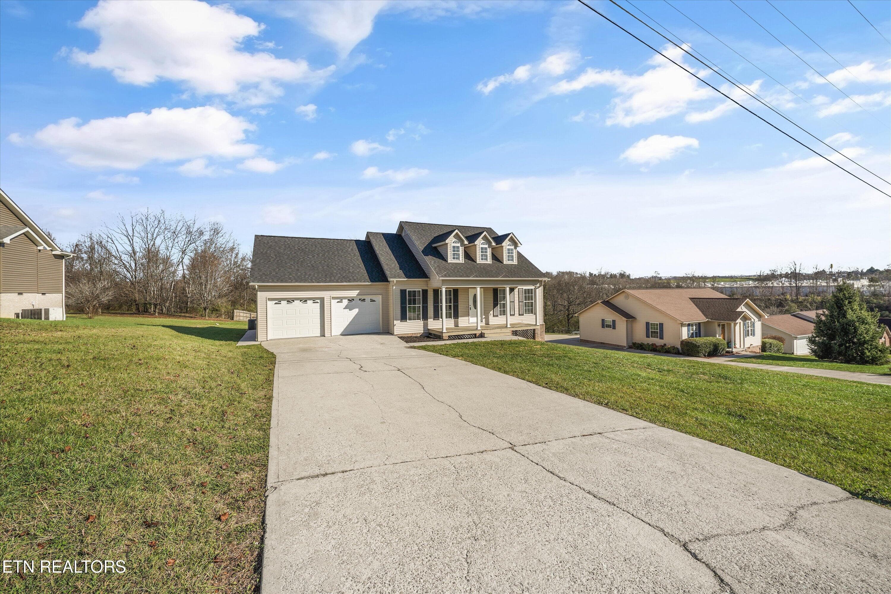 04-252 Perkins Ln 01 - 252 Perkins Lane, Jacksboro, TN 37757