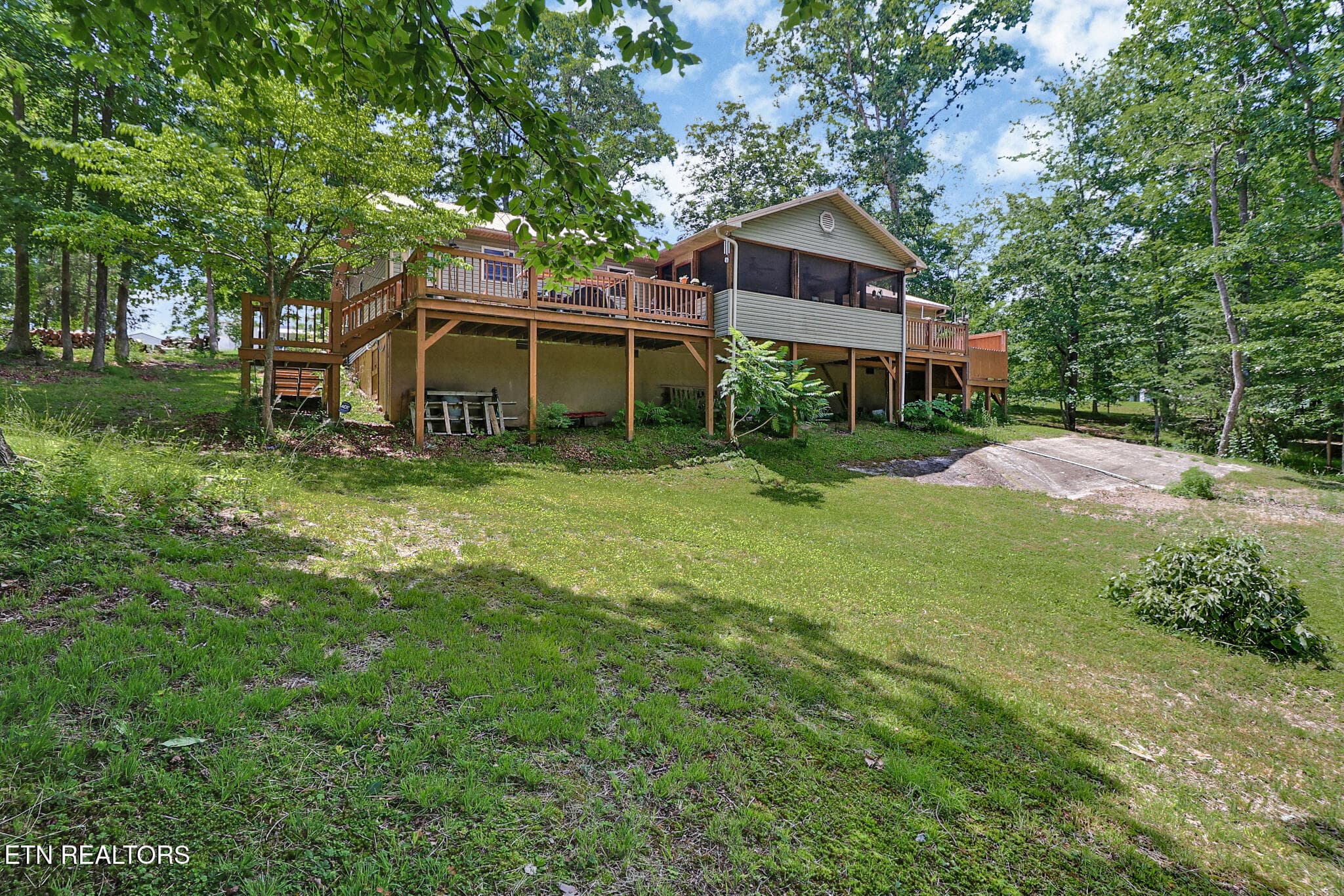 n44a5591-n44a5595 - 68 Boone Dock Rd, Jamestown, TN 38556
