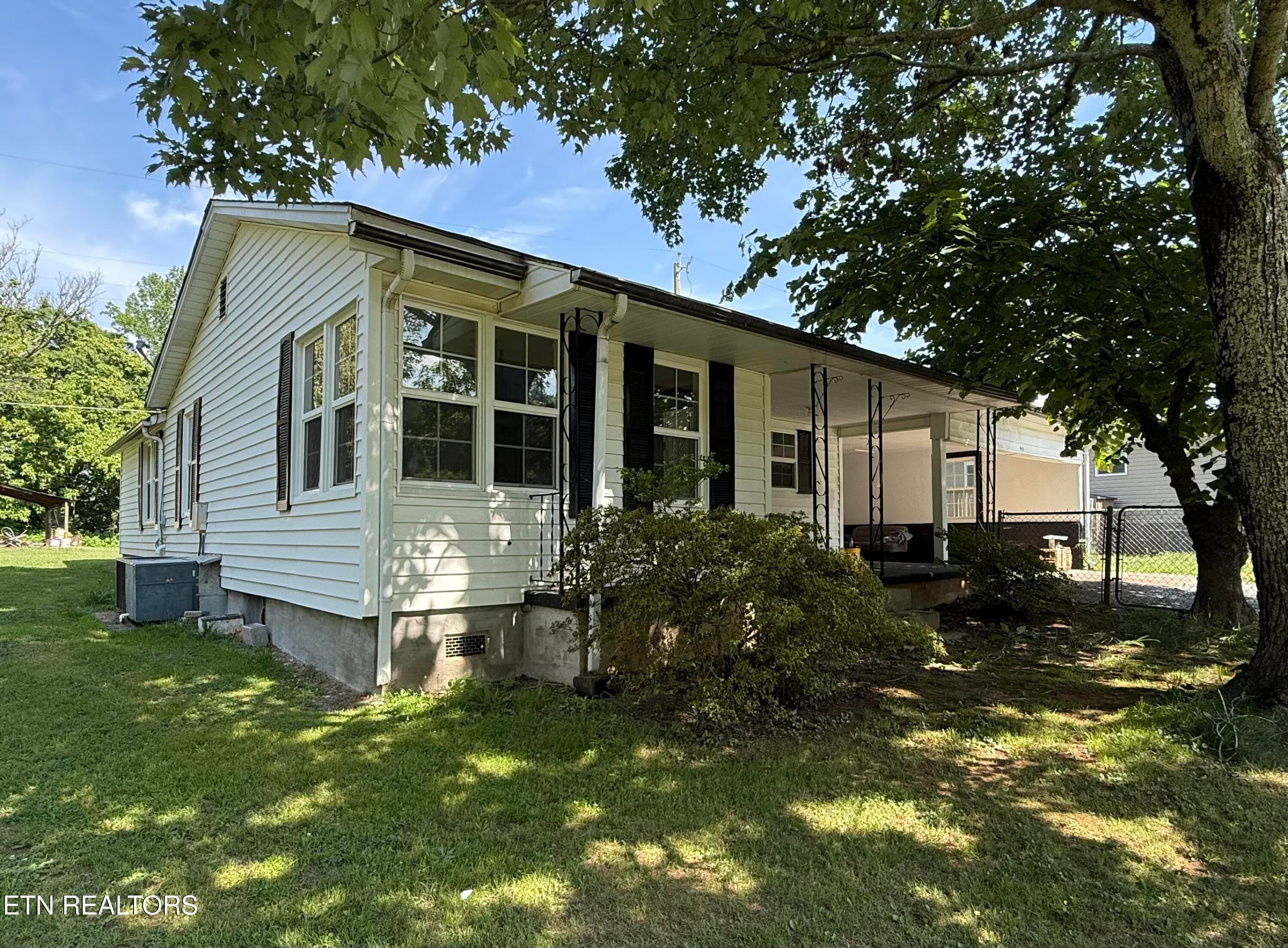 5419 Bland Lane, Knoxville, TN 37920