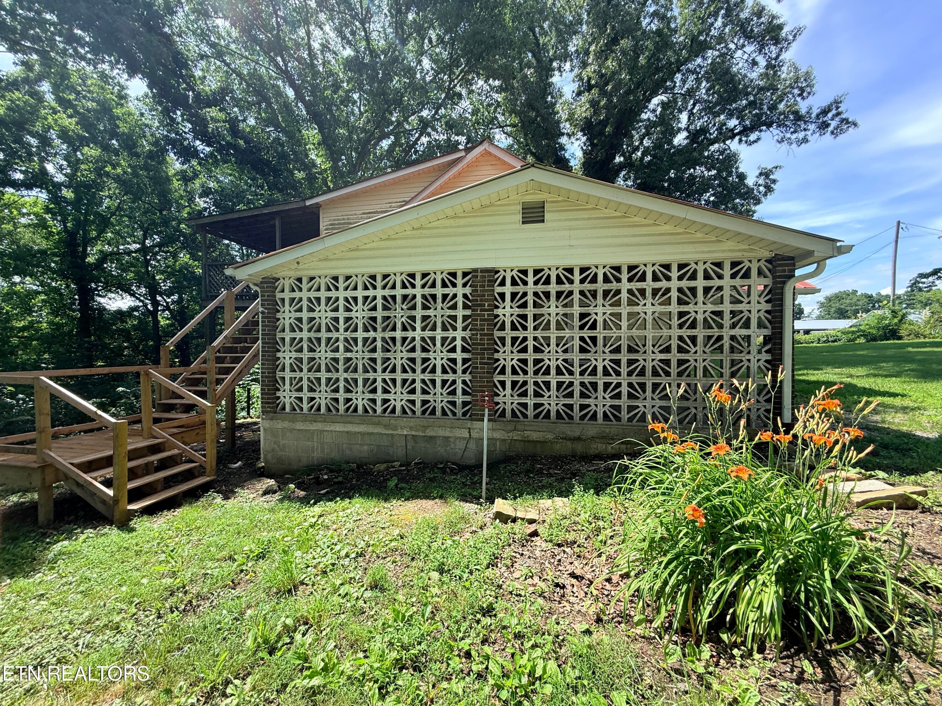 IMG_7359 - 1089 Bicknell Road Rd, Clarkrange, TN 38553