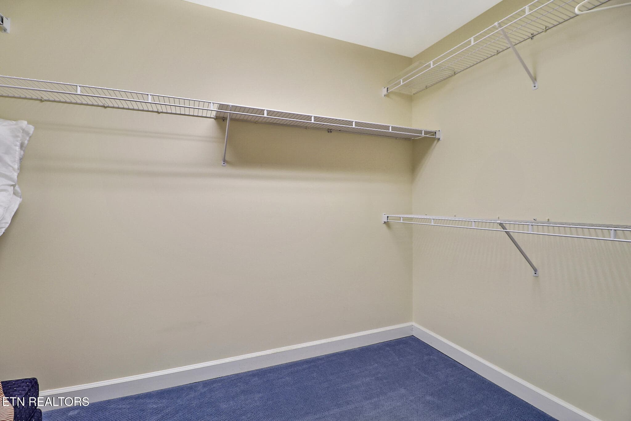 Master closet - 182 Berkshire Loop, Fairfield Glade, TN 38558