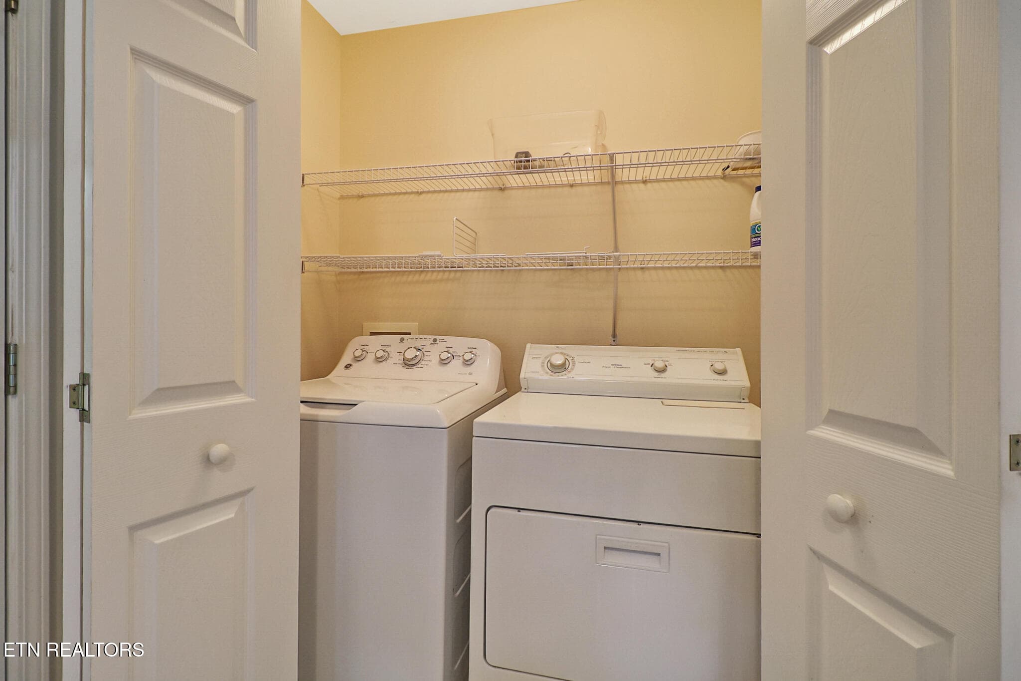 Laundry closet - 182 Berkshire Loop, Fairfield Glade, TN 38558