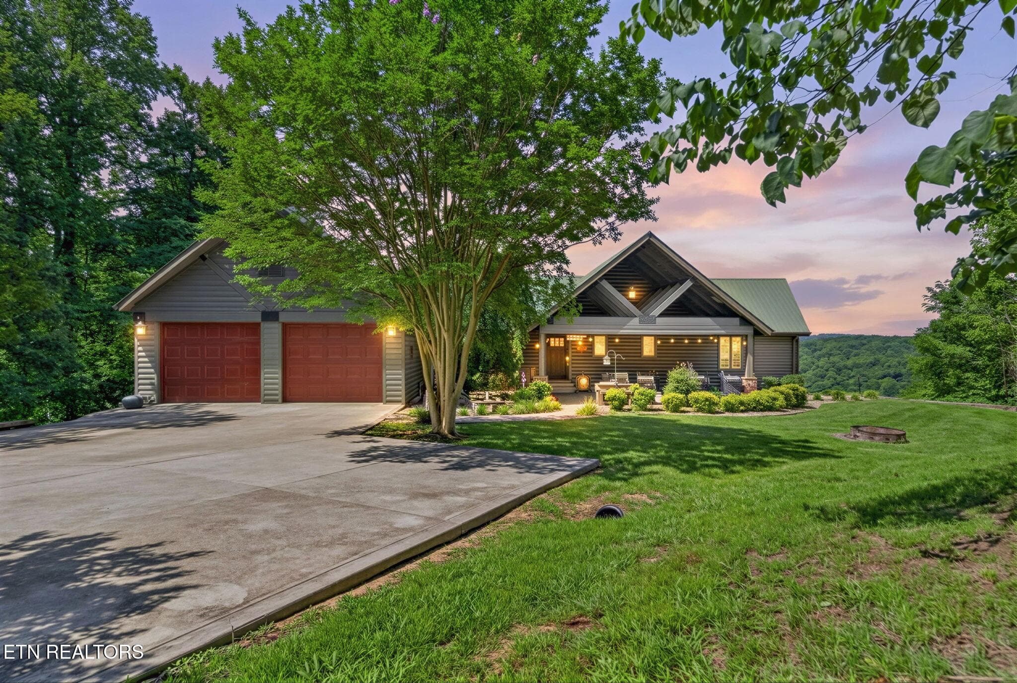 2051 Scenic View Court, Byrdstown, TN 38549