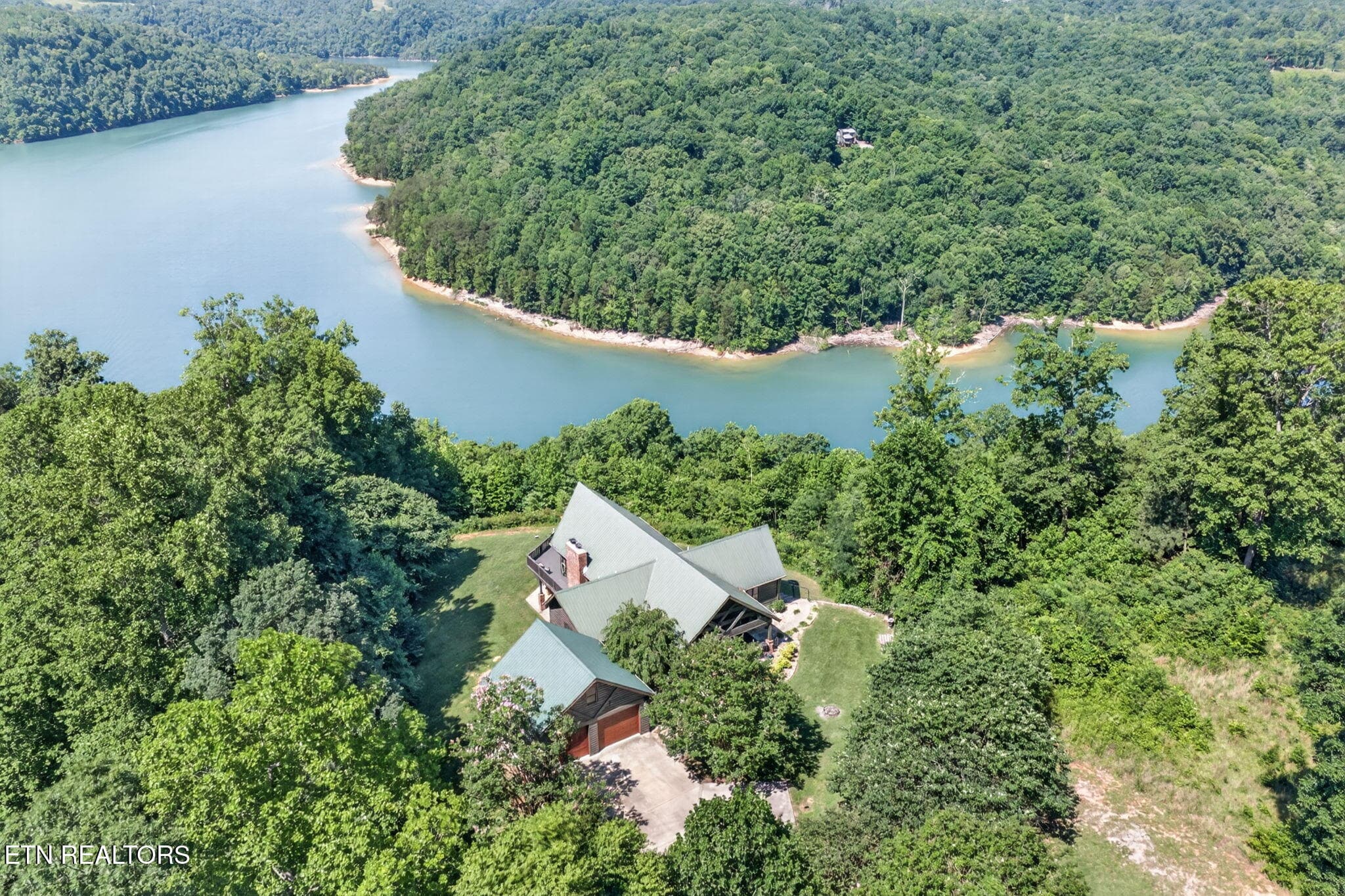 61-web-or-mls-2051 Scenic View Ct_290_TN - 2051 Scenic View Court, Byrdstown, TN 38549