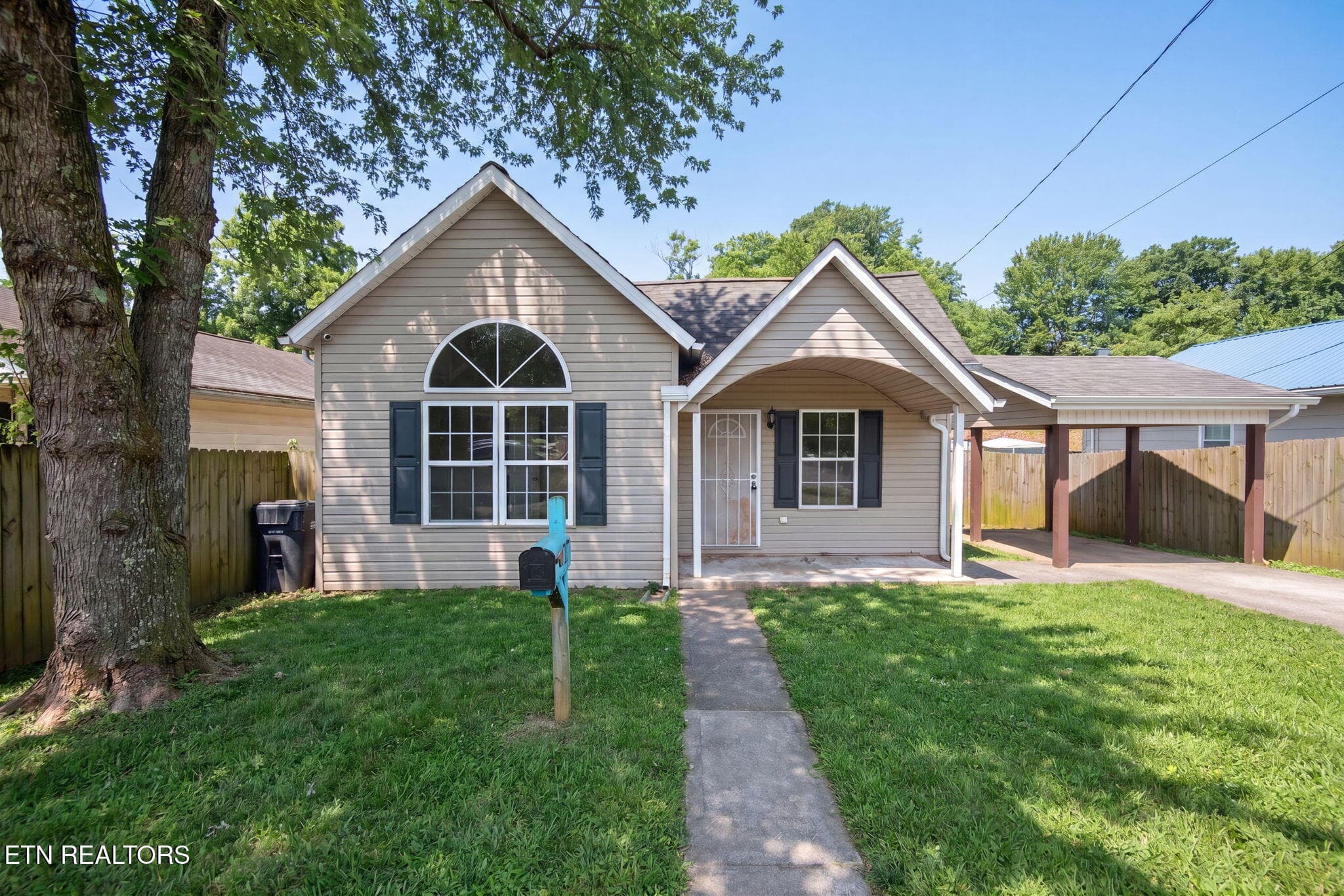 1337 Brookside Ave, Knoxville, TN 37921