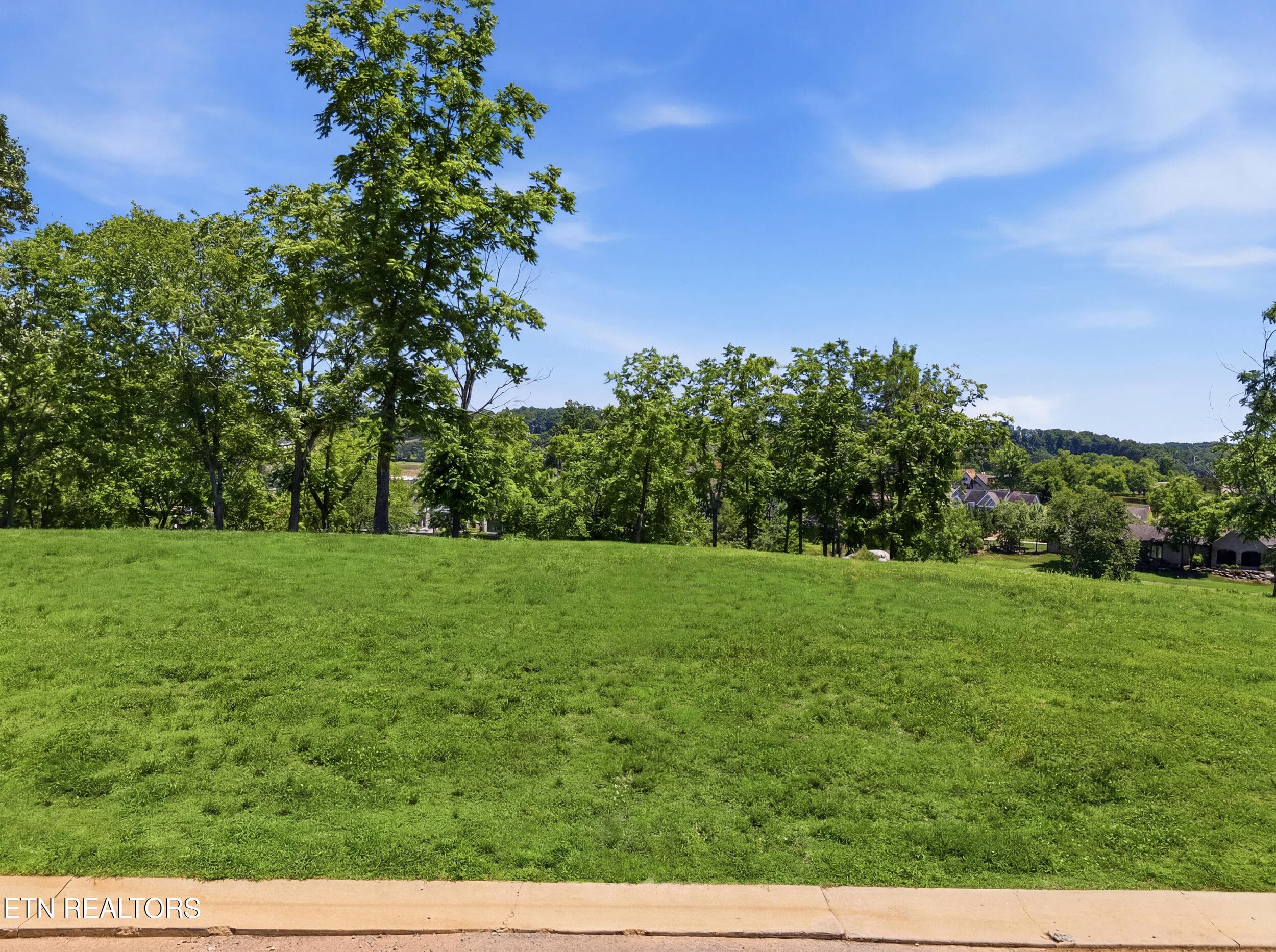 903_mockingbird_ln_001 - 903 Mockingbird Lane, Loudon, TN 37774