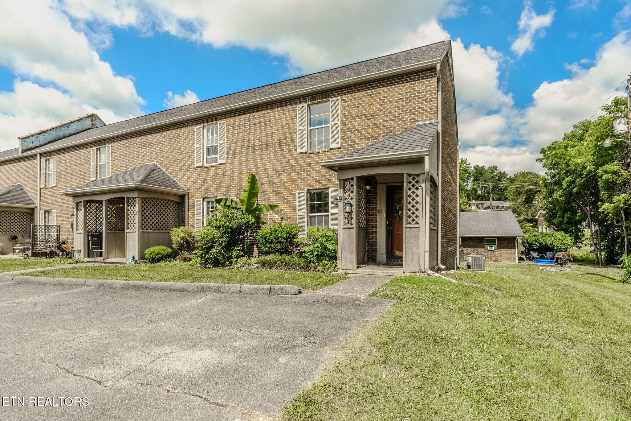 405 Eastley Court #9, Kingsport, TN 37660