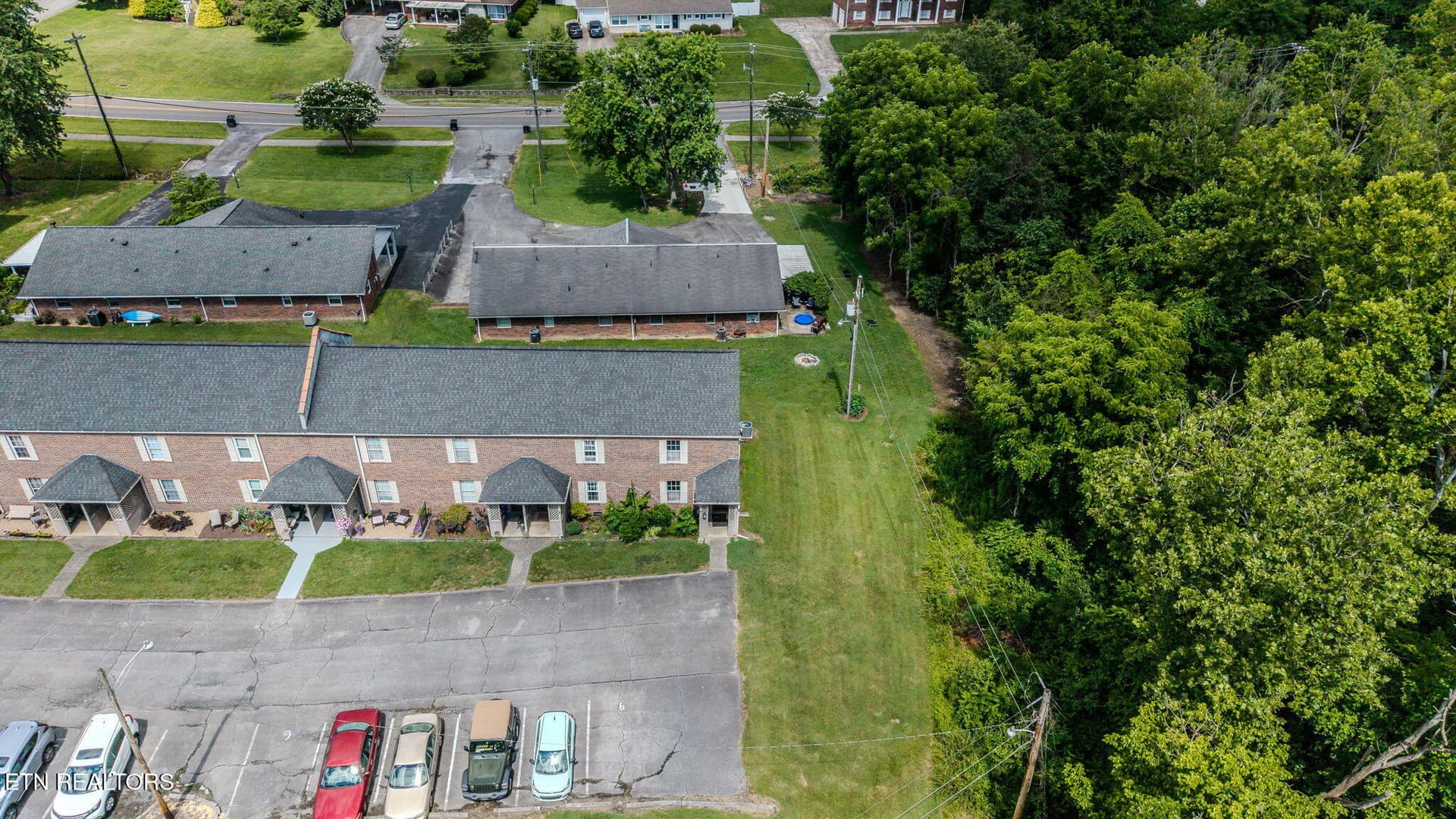 22-web-or-mls-DJI_20260615113050_0845_D - 405 Eastley Court #9, Kingsport, TN 37660