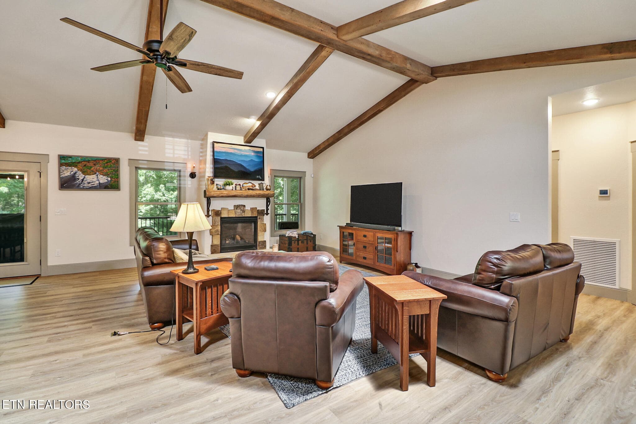 n44a8566-n44a8570 - 292 Crouch Branch Lane, Allardt, TN 38504
