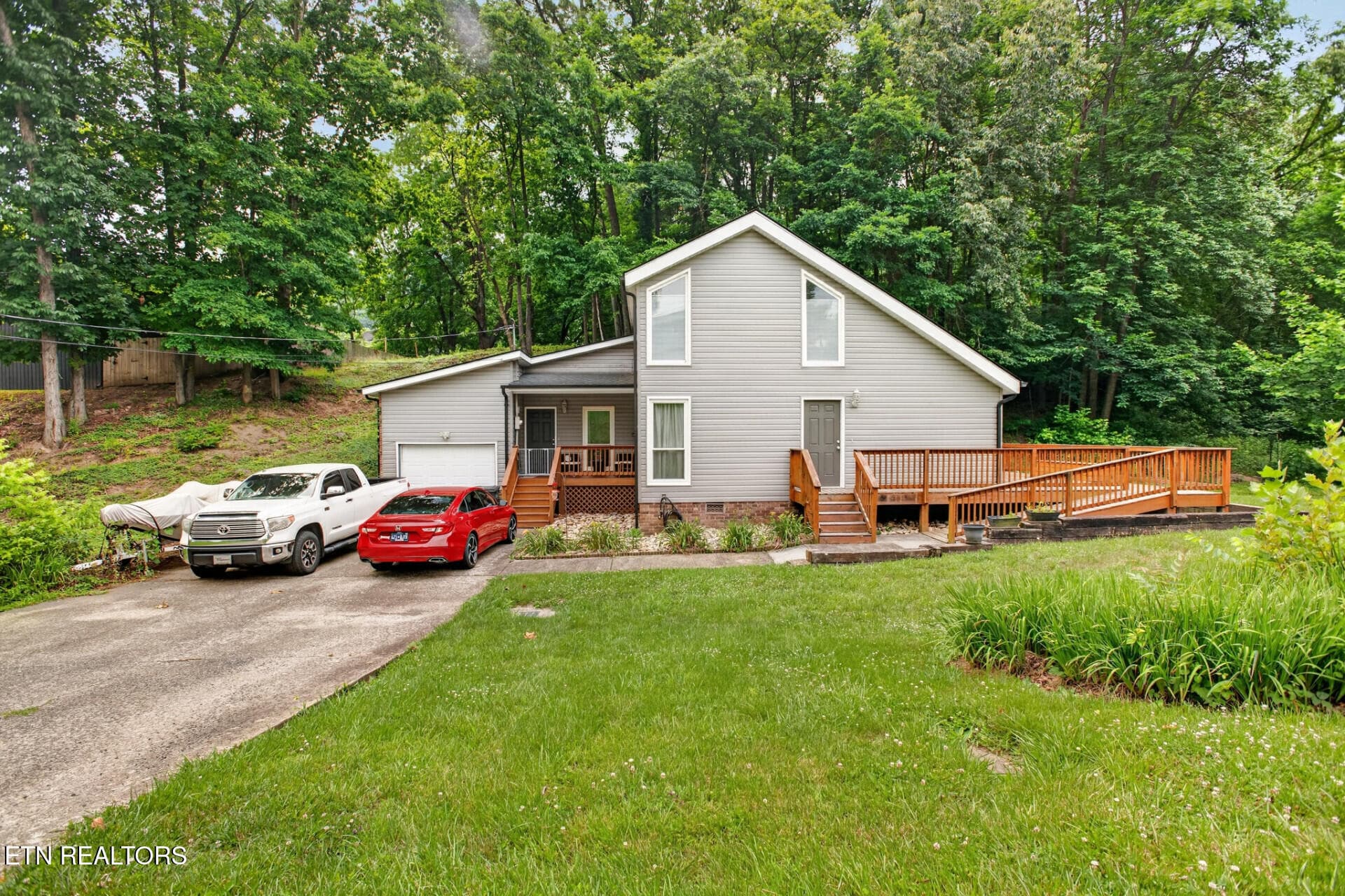2009 Malvern Rd, Kingsport, TN 37660