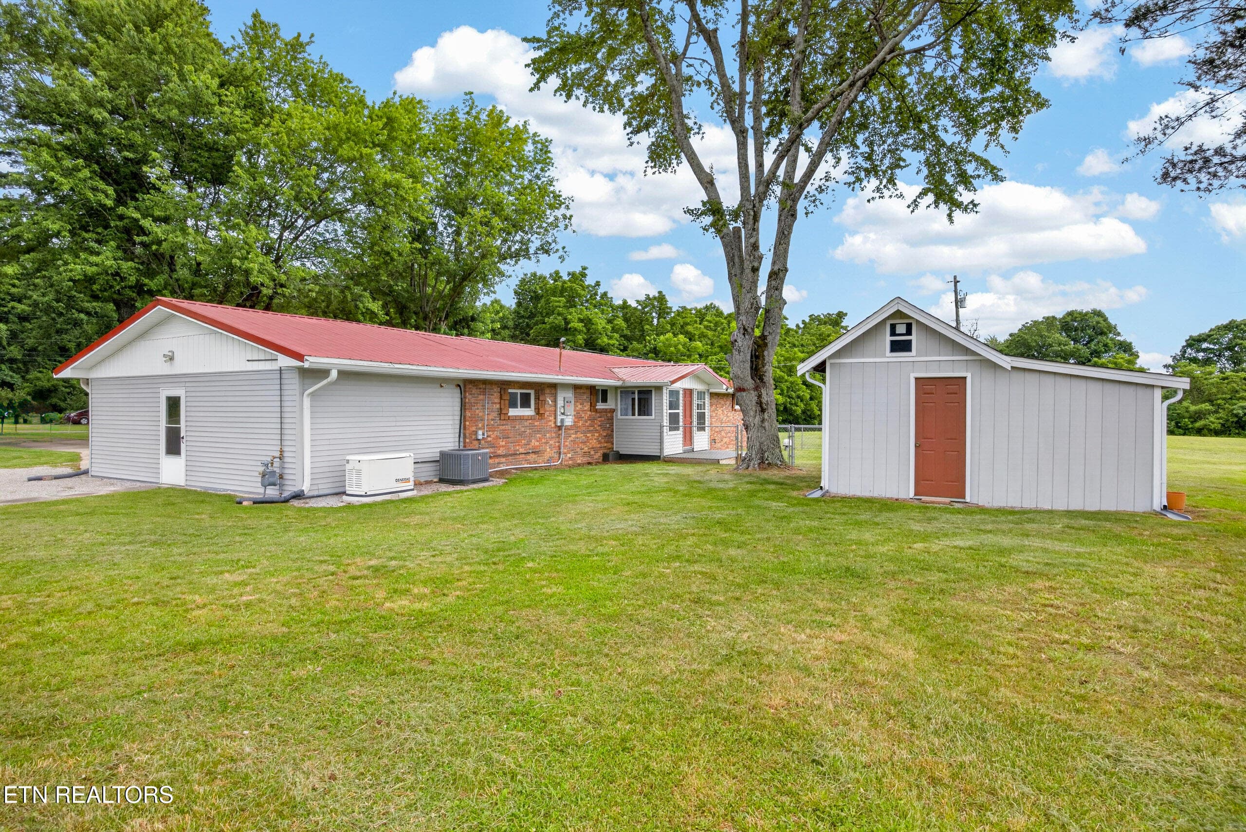 5-004_8N5A1358 - 74 Farmer Rd, Crossville, TN 38571