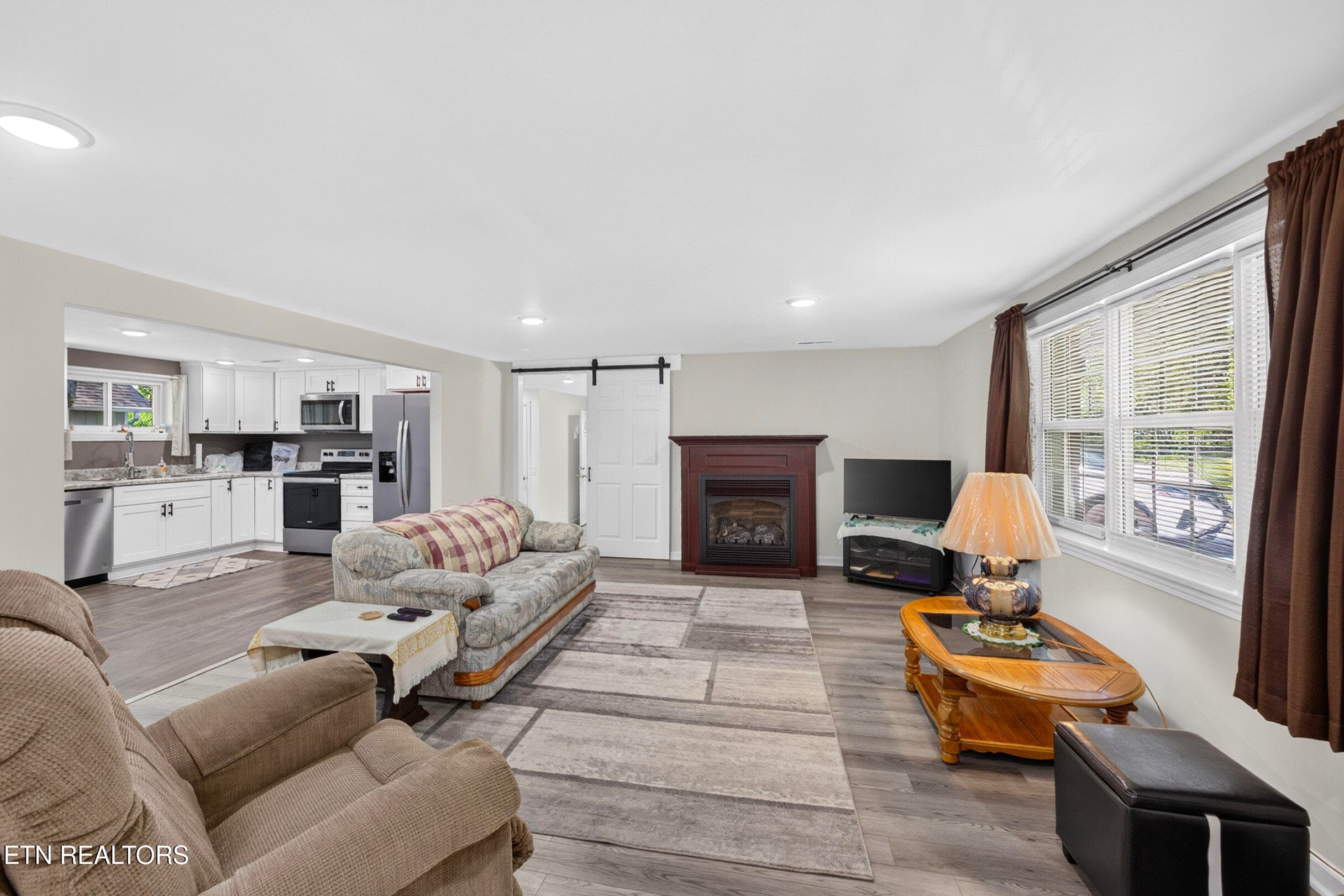 8-010_8N5A1173 - 74 Farmer Rd, Crossville, TN 38571