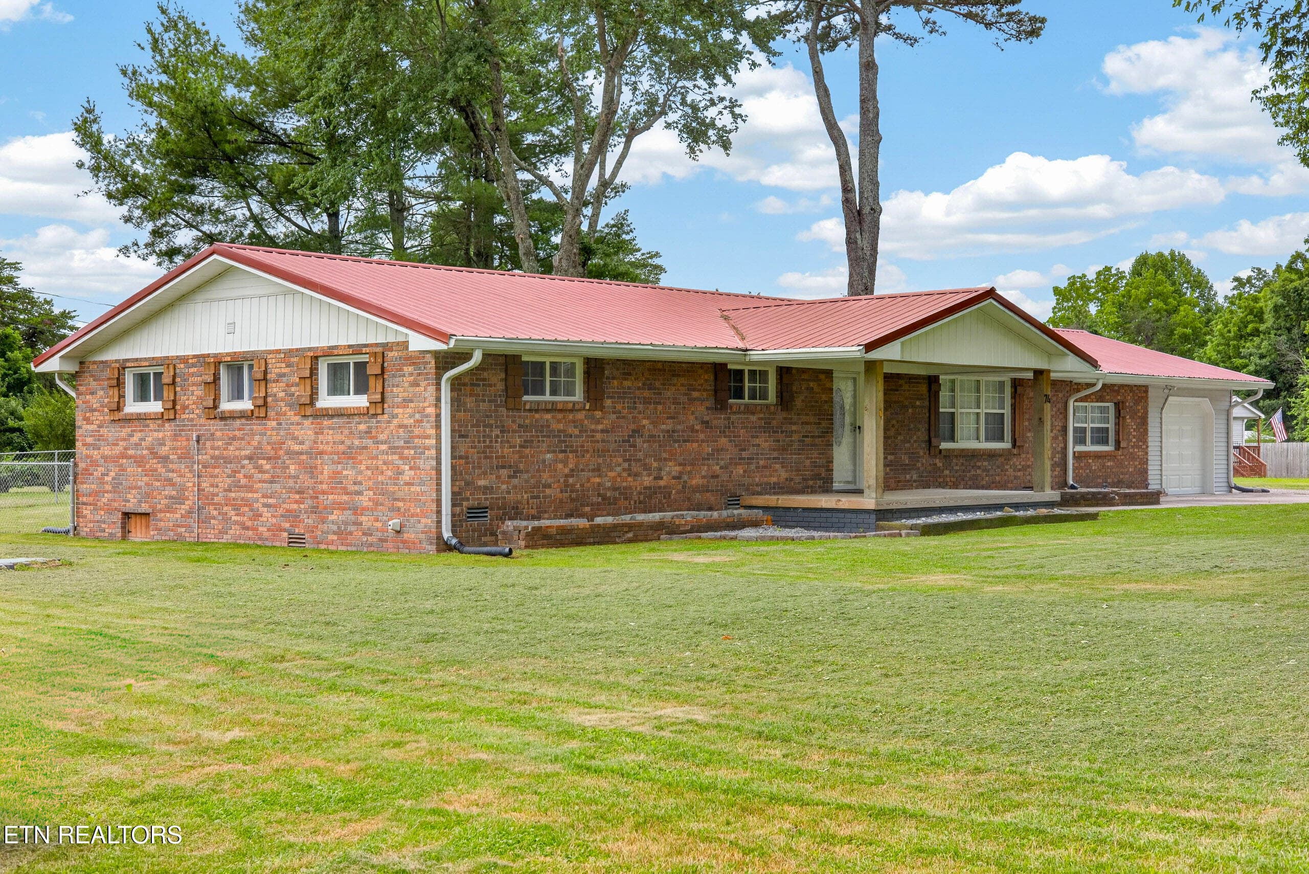 12-002_8N5A1418 - 74 Farmer Rd, Crossville, TN 38571