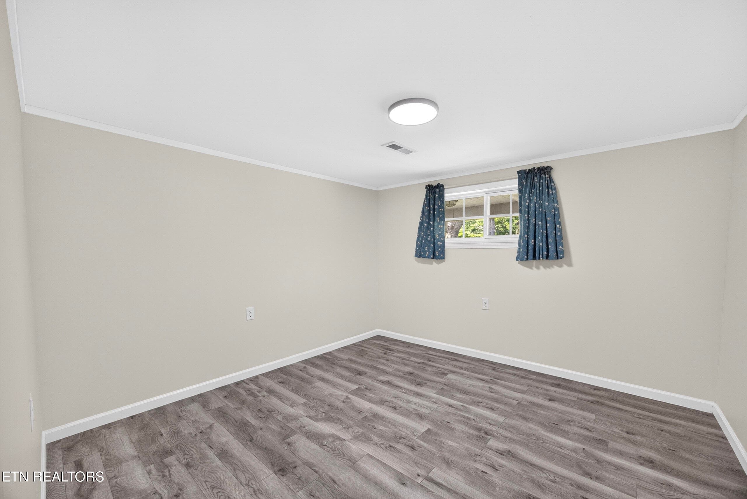 14-016_8N5A1234 - 74 Farmer Rd, Crossville, TN 38571