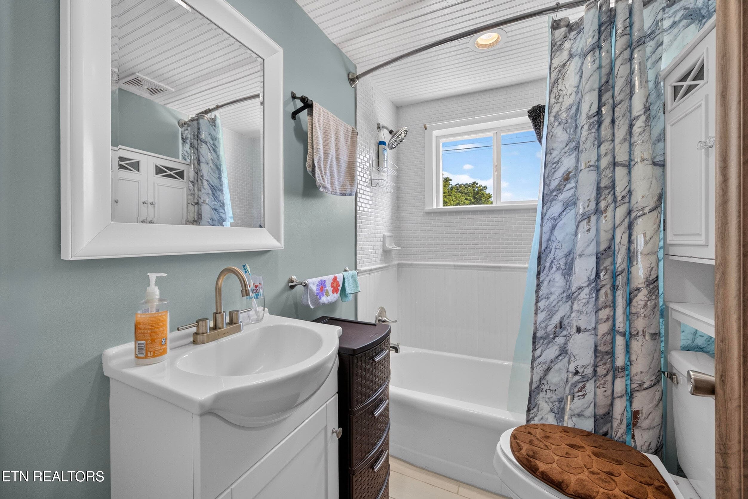 18-019_8N5A1250 - 74 Farmer Rd, Crossville, TN 38571