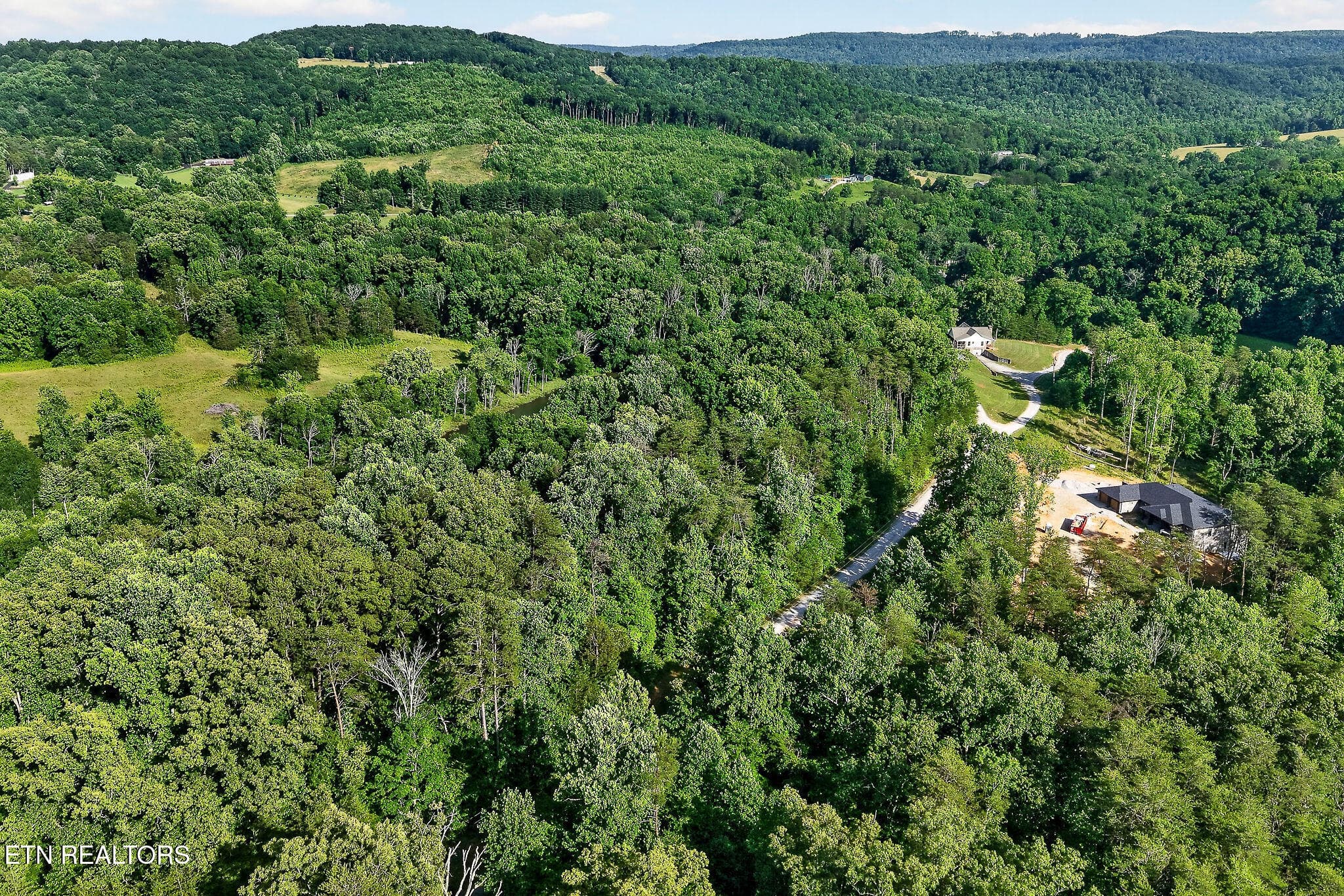 AERIAL VIEW - Simmons Cemetery Rd, Quebeck, TN 38579