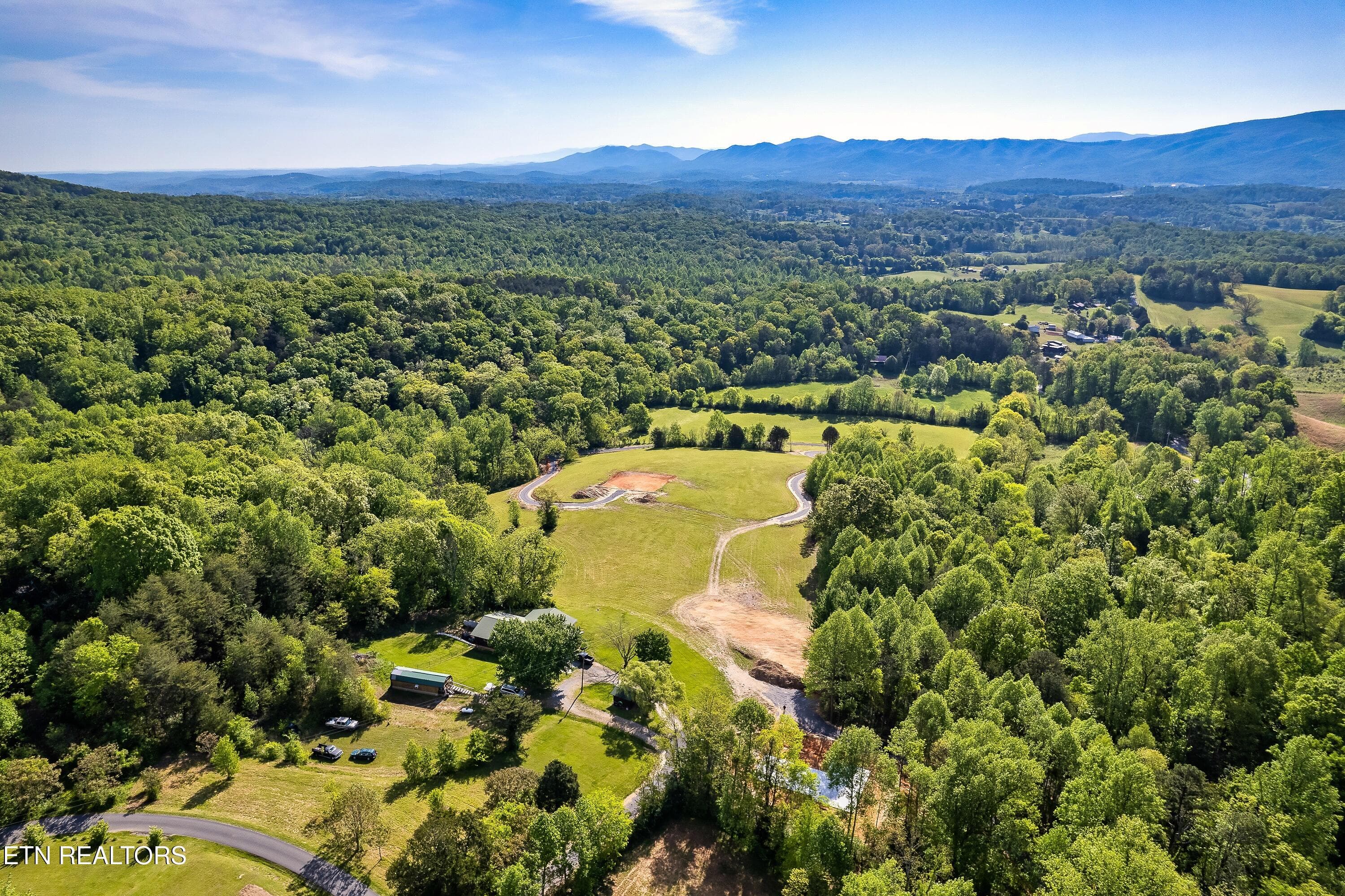 MMR042523-1 - 143 Moody Moon Ridge Way, Newport, TN 37821