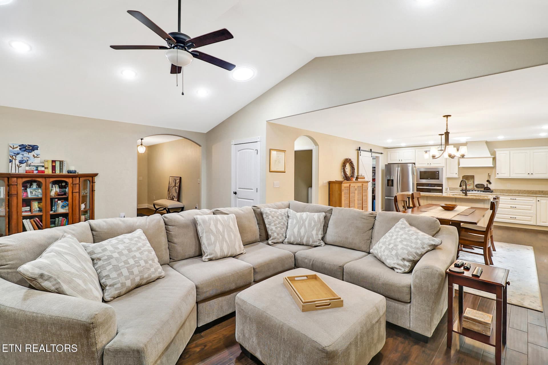 Cozy - 23 Dove Cote Terrace, Crossville, TN 38558