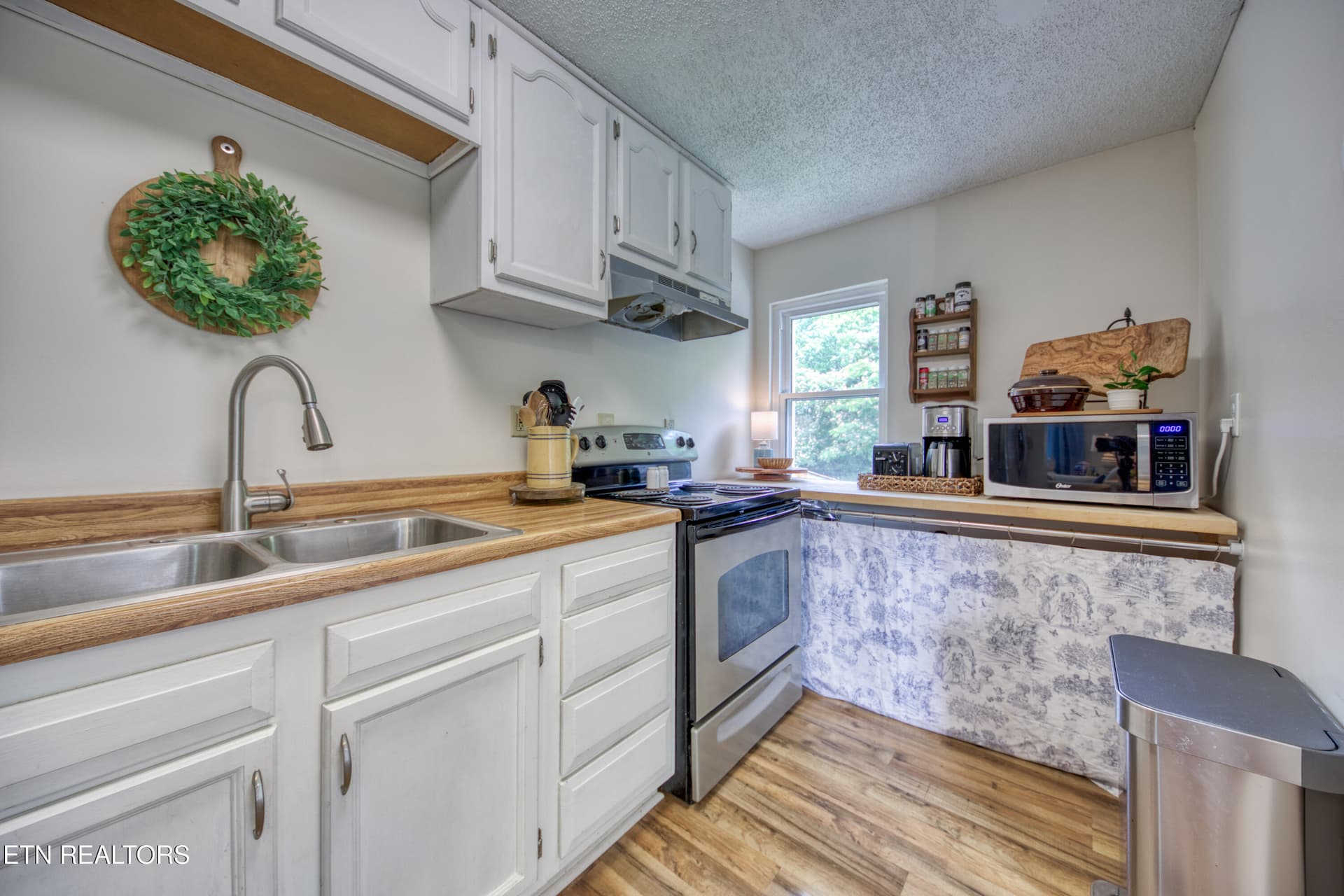 0H3A9592_73 - 425 W Ford Valley Rd, Knoxville, TN 37920