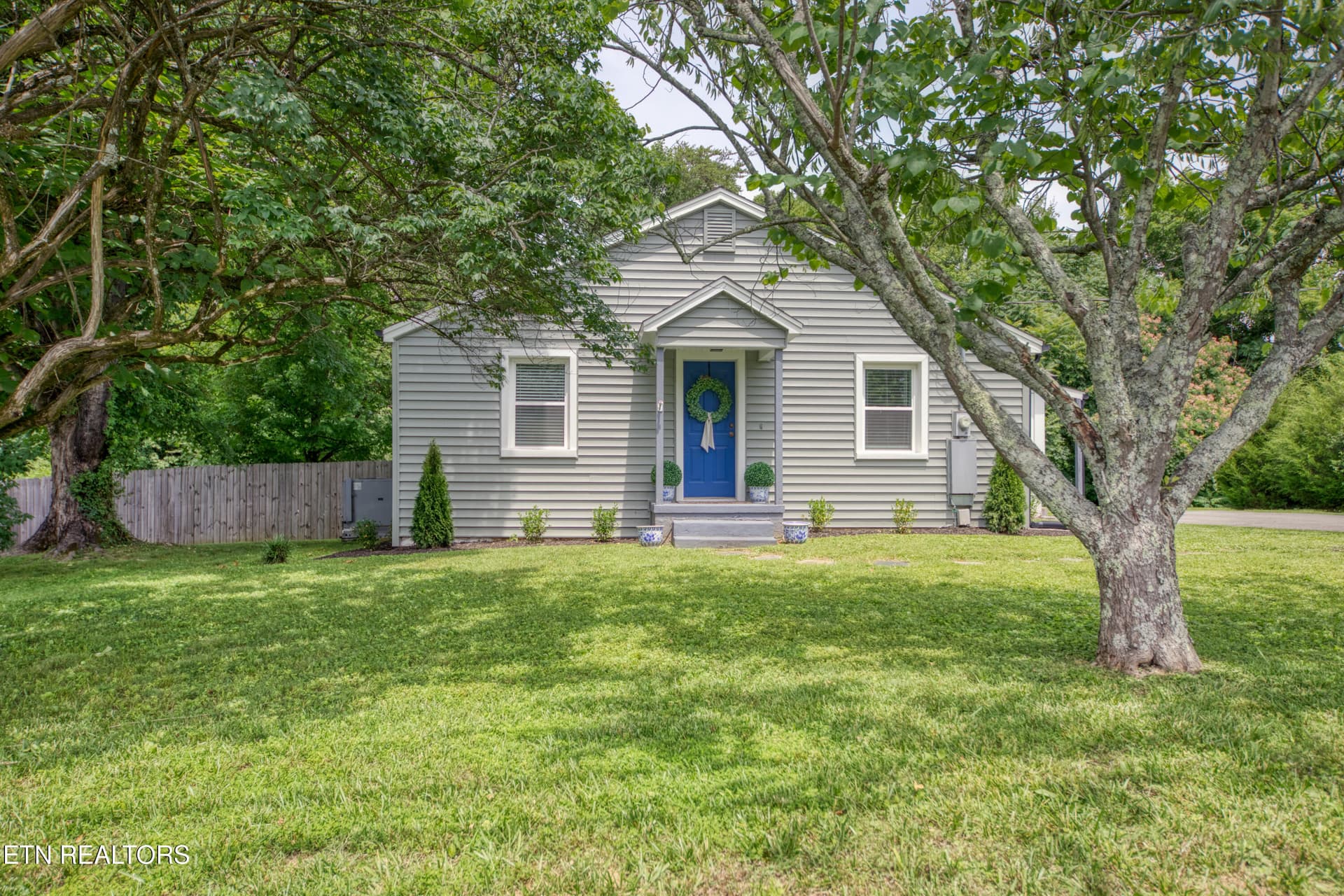 0H3A9622_82 - 425 W Ford Valley Rd, Knoxville, TN 37920