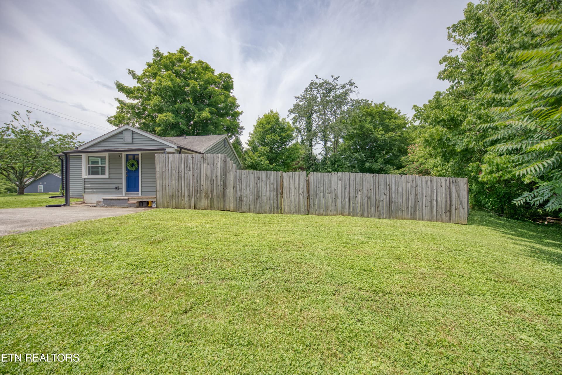 0H3A9643_89 - 425 W Ford Valley Rd, Knoxville, TN 37920