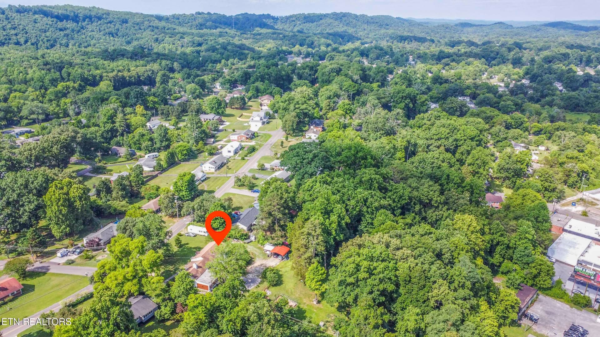 drone2_1 - 201 W Ford Valley Rd, Knoxville, TN 37920