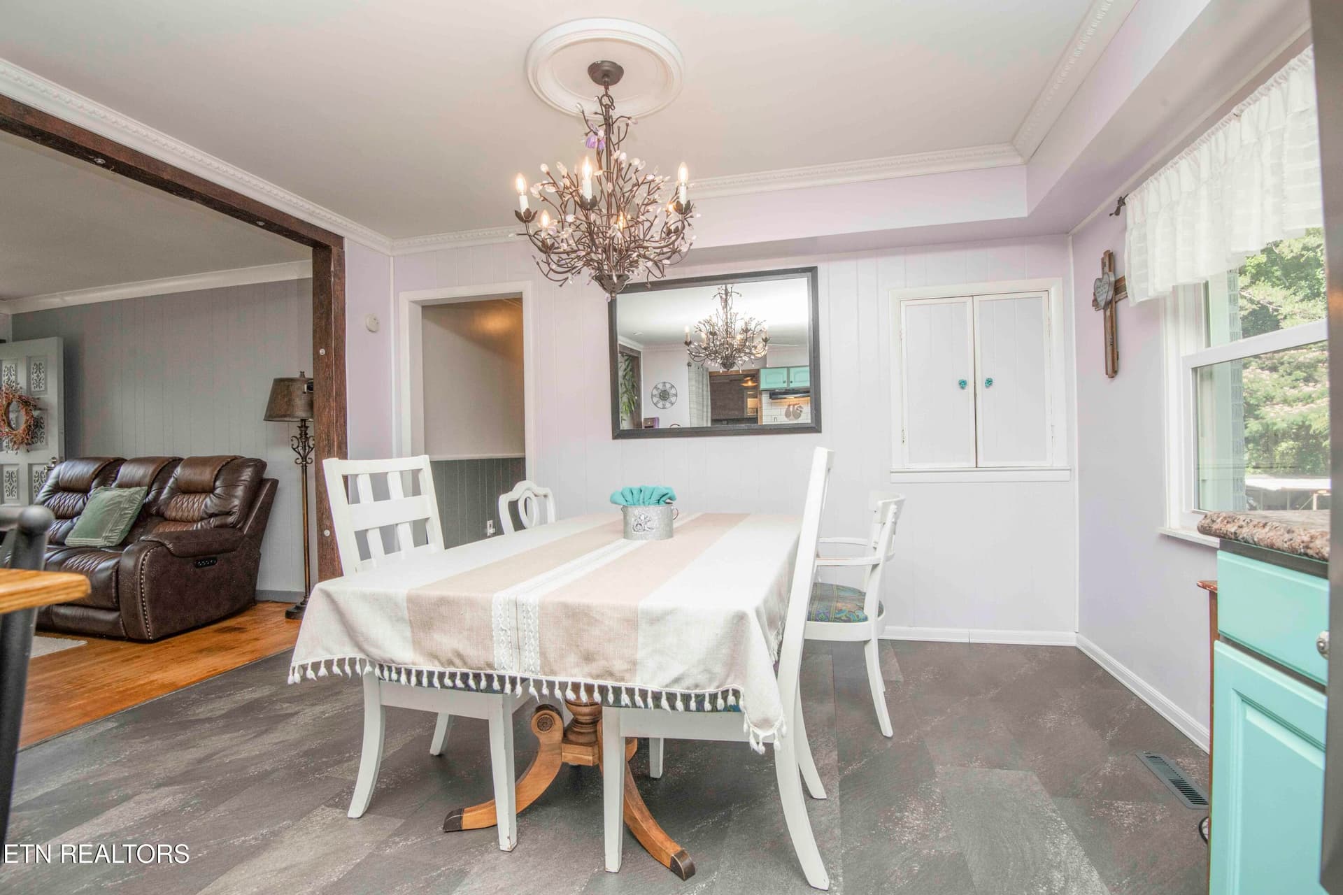 kitchen 4_1 - 201 W Ford Valley Rd, Knoxville, TN 37920