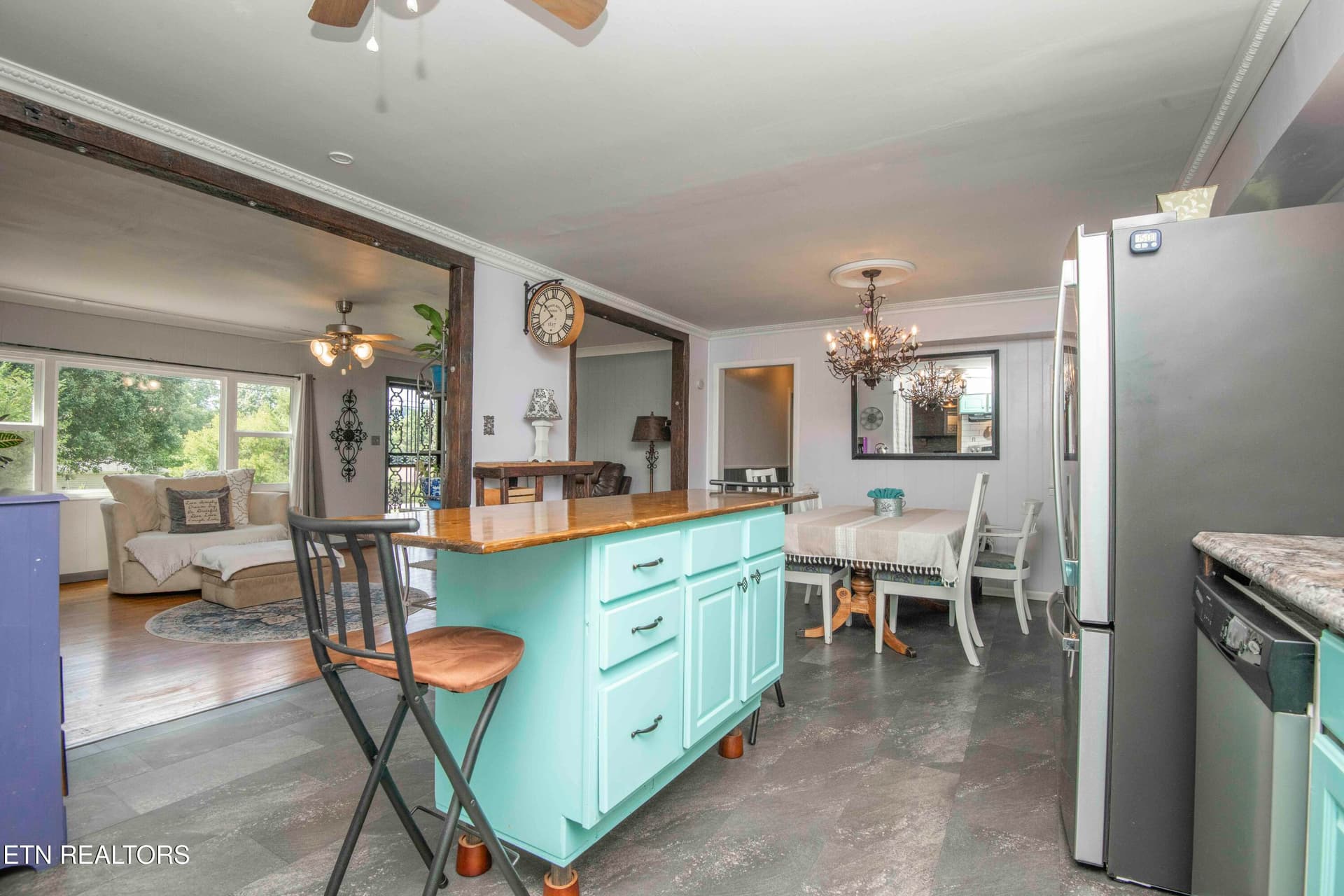 kitchen 6_1 - 201 W Ford Valley Rd, Knoxville, TN 37920