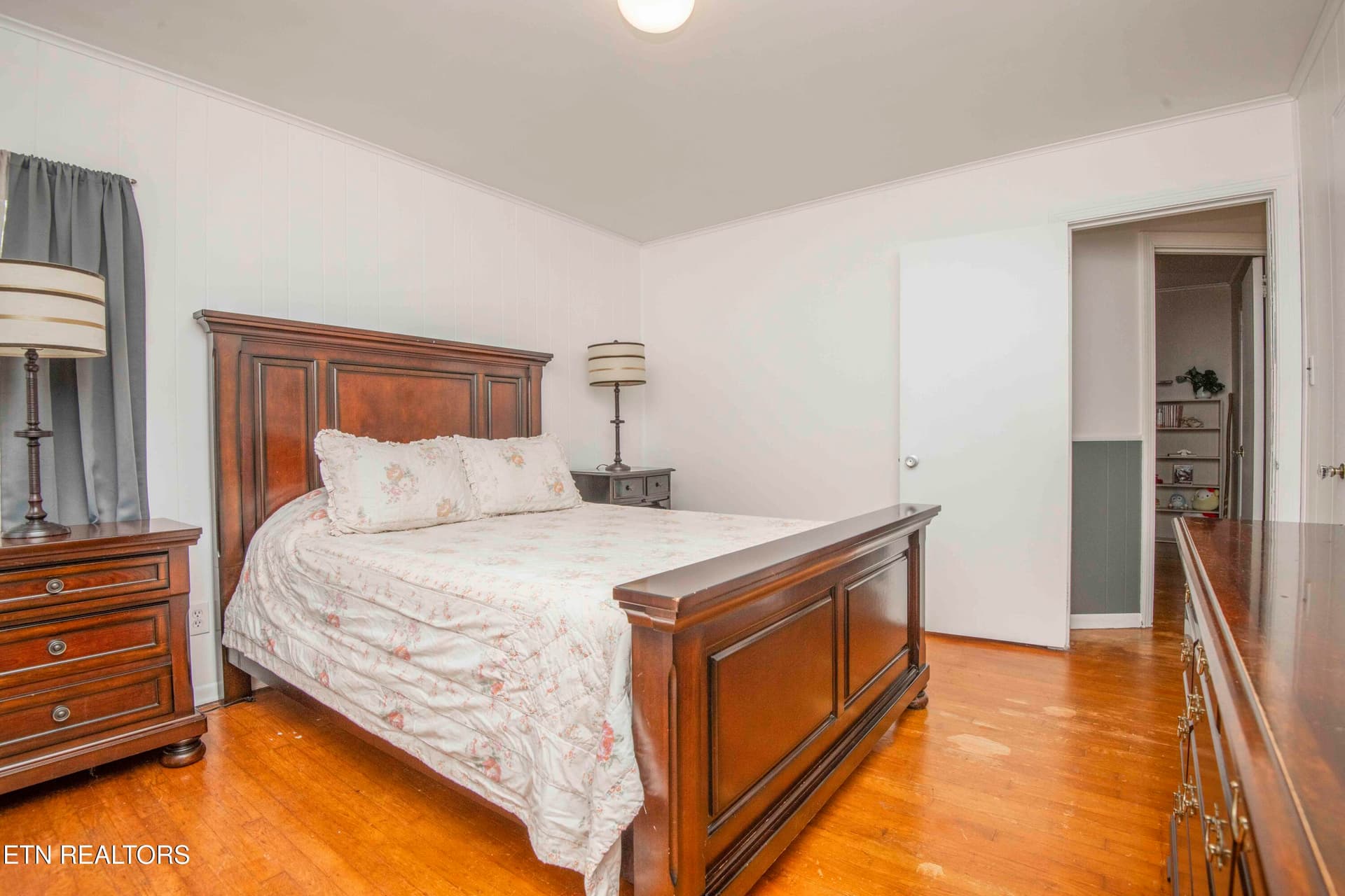 second bed 2_1 - 201 W Ford Valley Rd, Knoxville, TN 37920