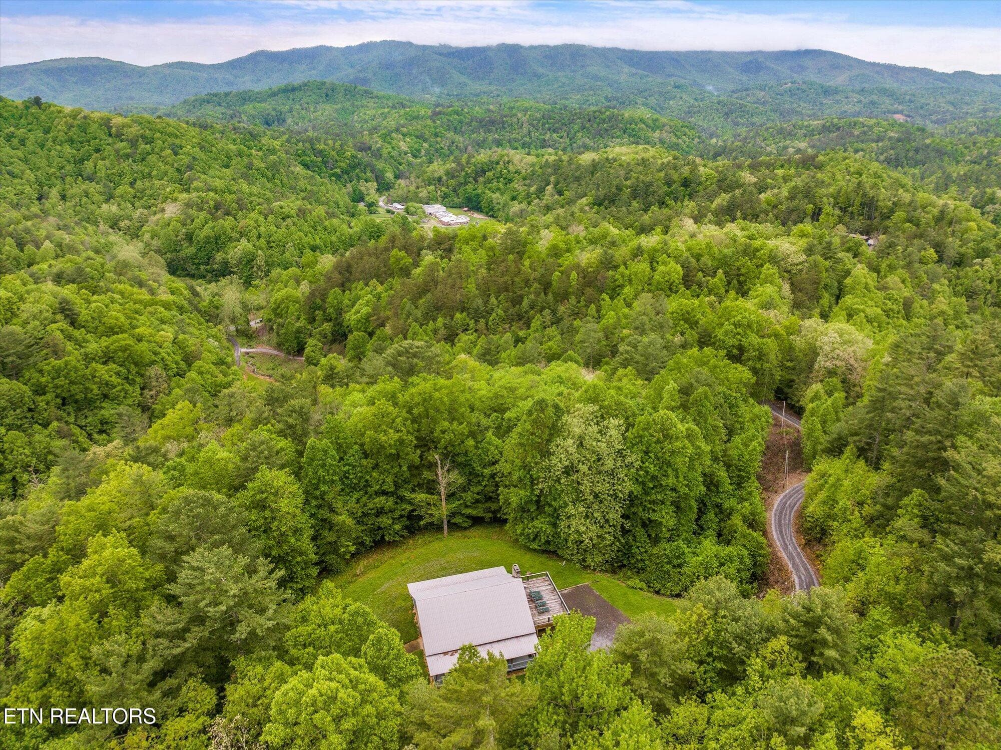 38-4620-Teague-Branch-Rd-Hartford-TN-38 - 4620 Teague Branch Rd, Hartford, TN 37753