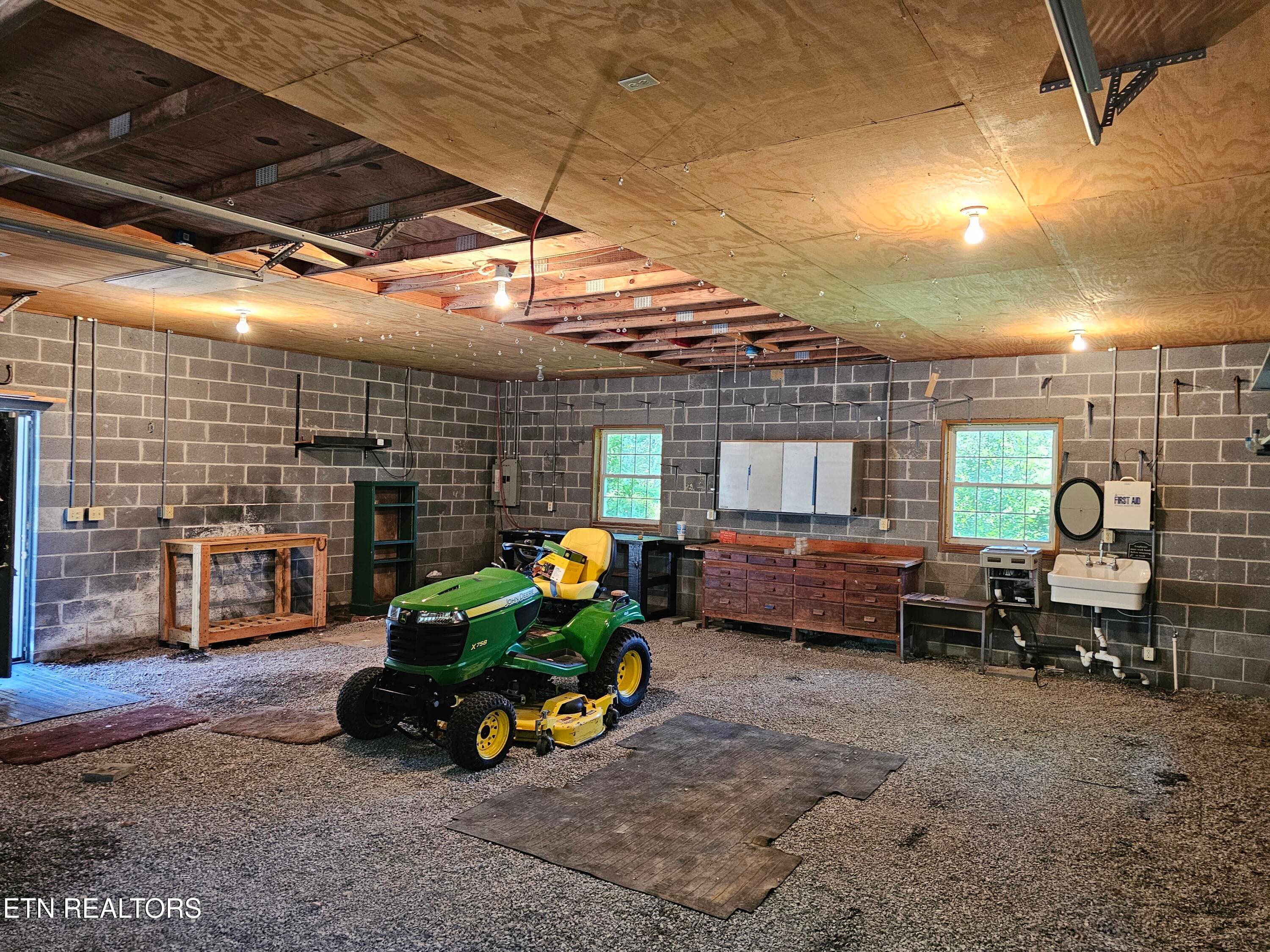 20260617_150740 - 2140 Chapman Hwy, Sevierville, TN 37876