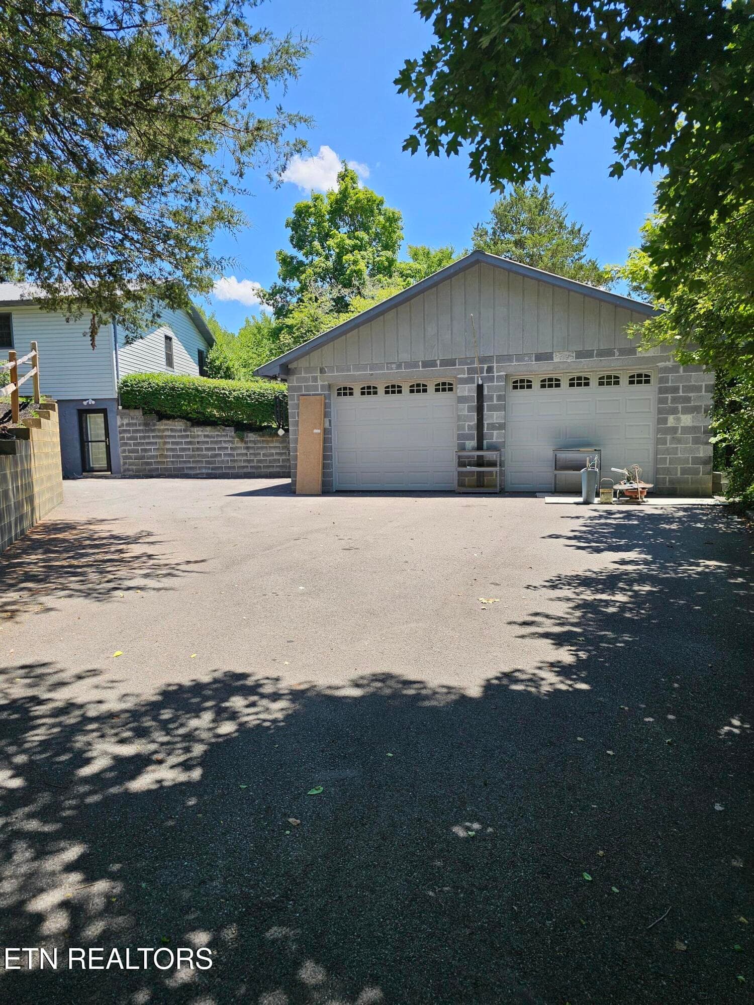 20260617_142145 - 2140 Chapman Hwy, Sevierville, TN 37876