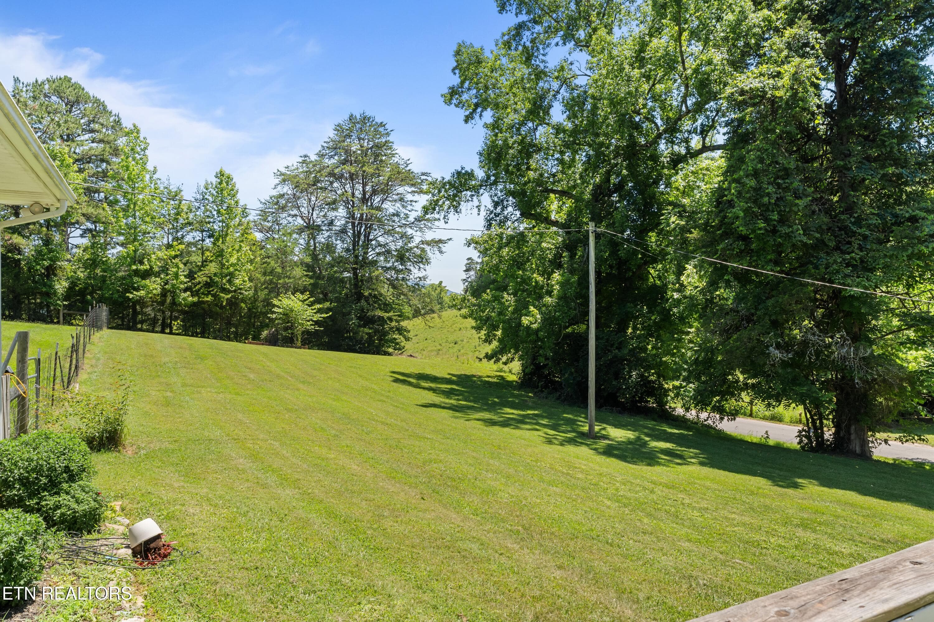 DSC07924 - 217 Keystown Rd, Luttrell, TN 37779