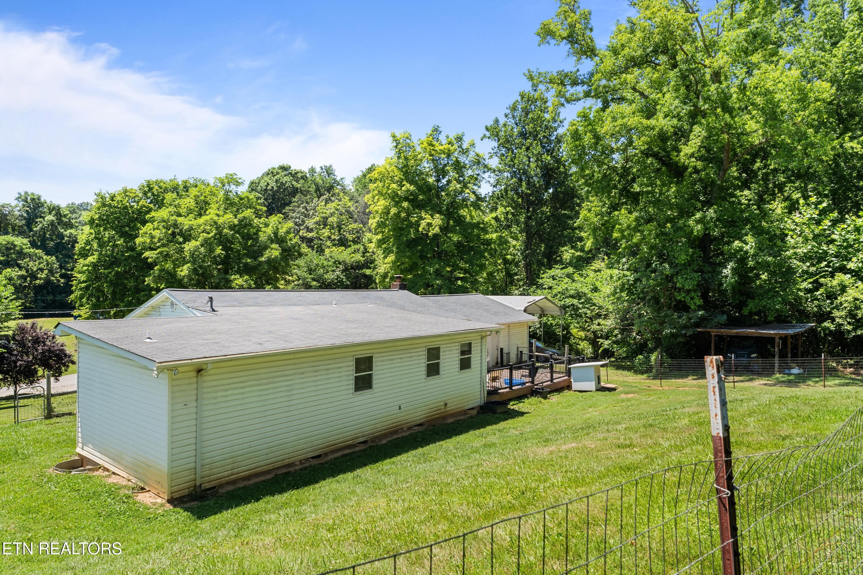 DSC07944 - 217 Keystown Rd, Luttrell, TN 37779