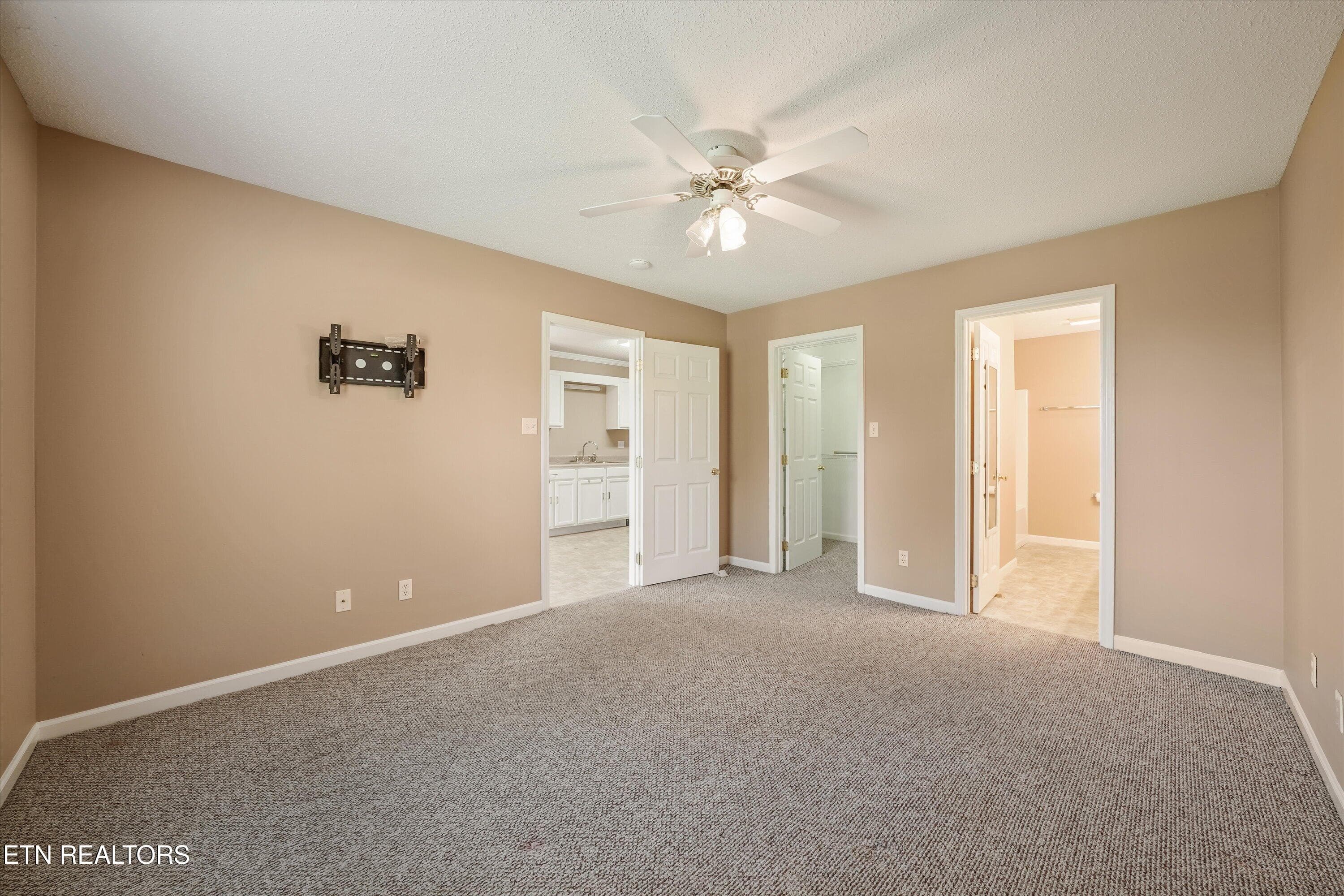 23-703 Shane Dr07 - 703 Shane Drive, Maryville, TN 37804