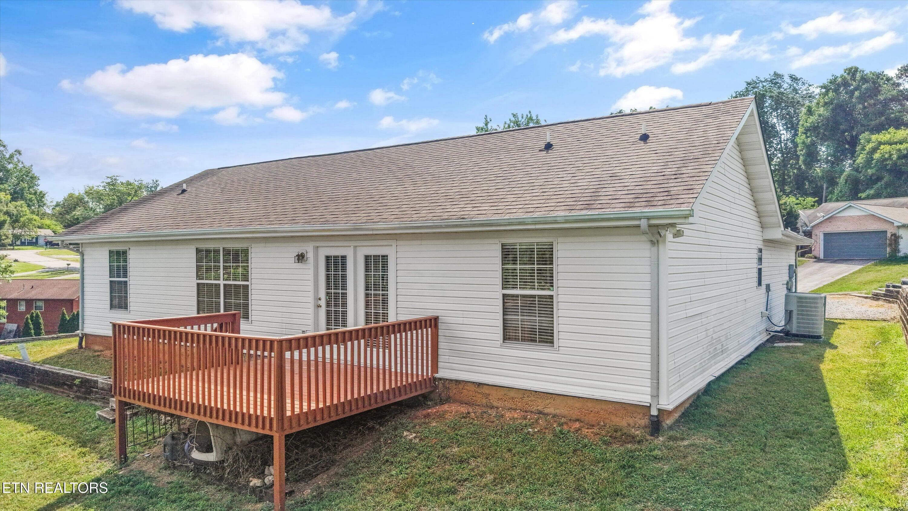 29-703 Shane Dr32 - 703 Shane Drive, Maryville, TN 37804