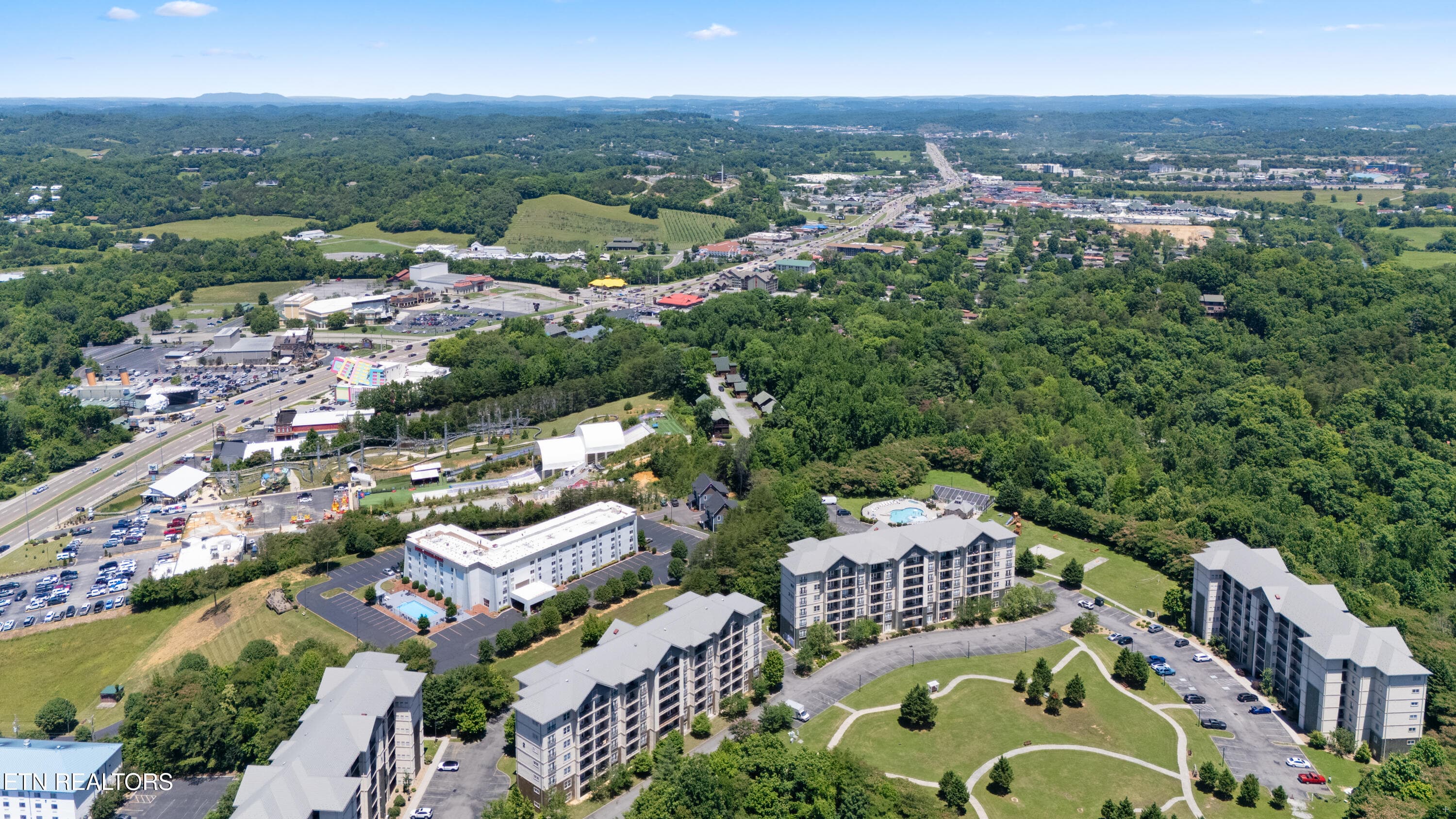 Positive Perceptions-39 - 124 Plaza Drive 2105, Pigeon Forge, TN 37863, Pigeon Forge