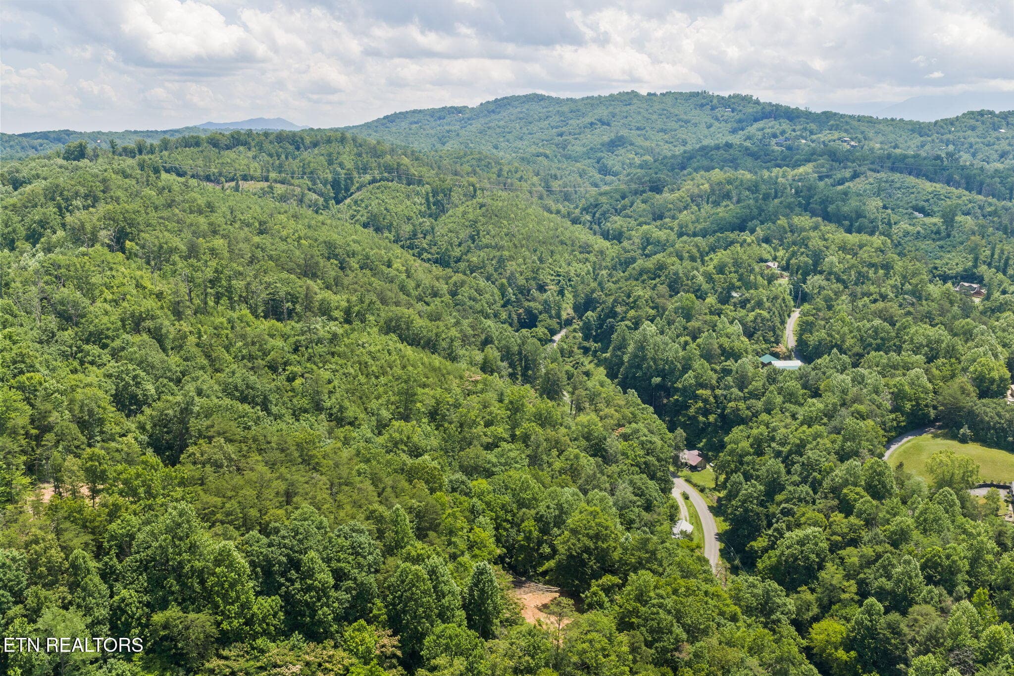 10-web-or-mls-Ogle-48 - 520 Verless Ogle Rd, Sevierville, TN 37876